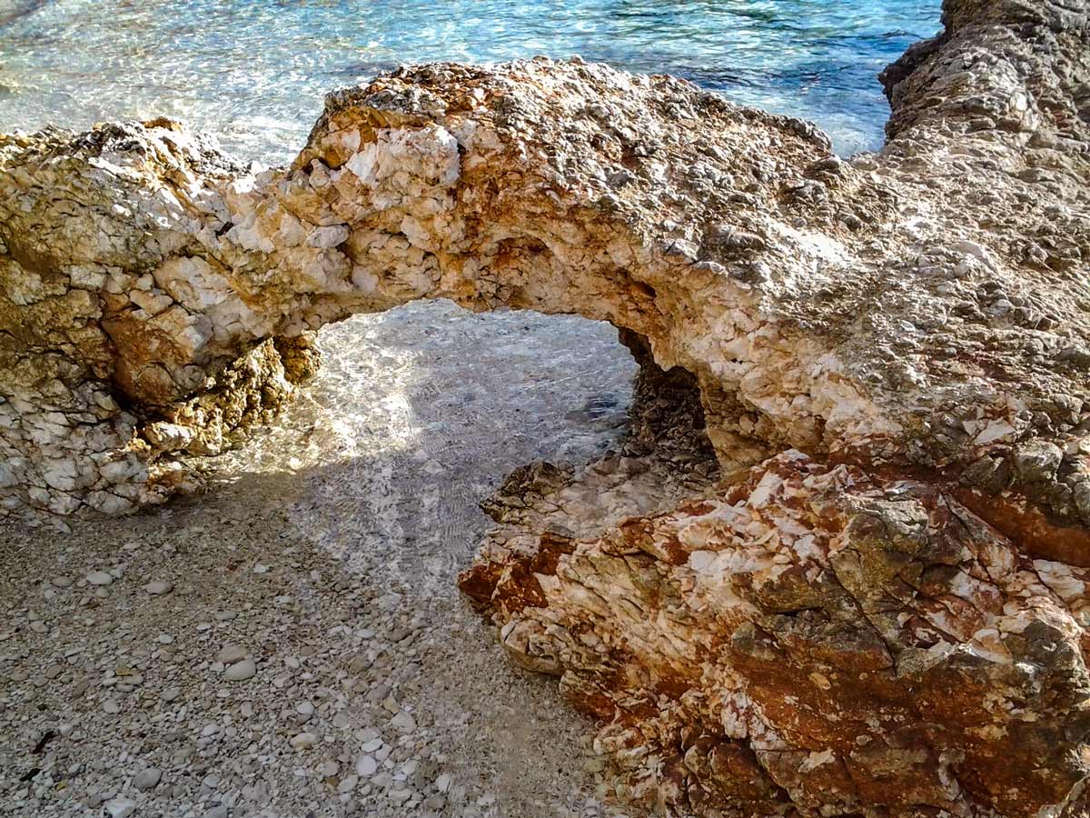 Natural rock bridge cycling tour Greece Kefalonia