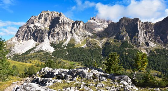 Hiking Alta Via Highlights