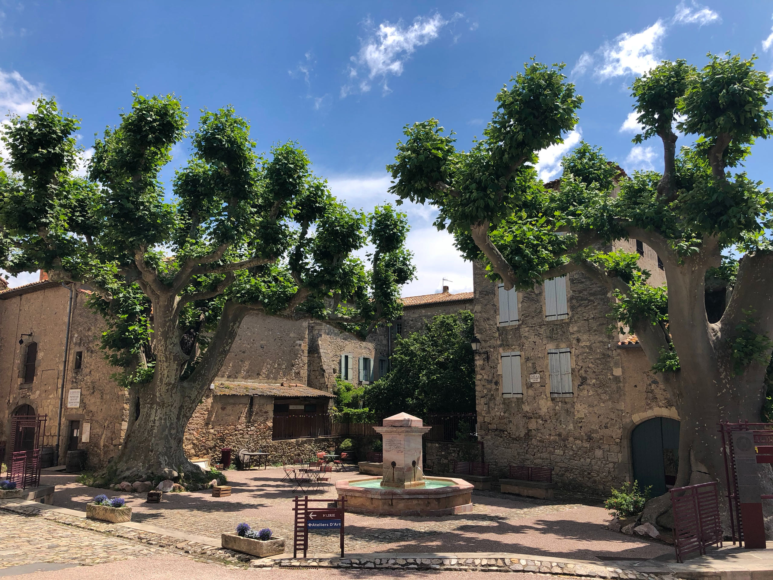 France Minervois architecture view