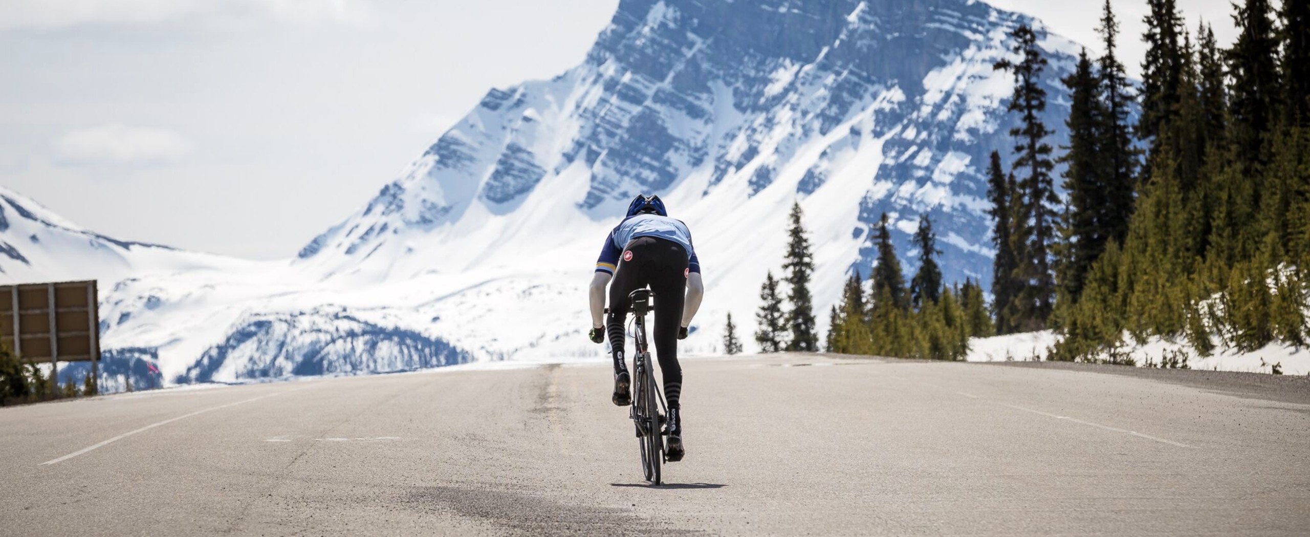 Jasper to Highwood Pass Cycling Tour