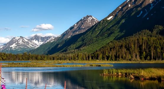 Alaska’s Last Frontier Hiking Tour