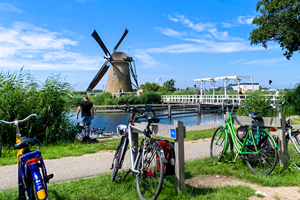 Amsterdam to Bruges Cycling Tour