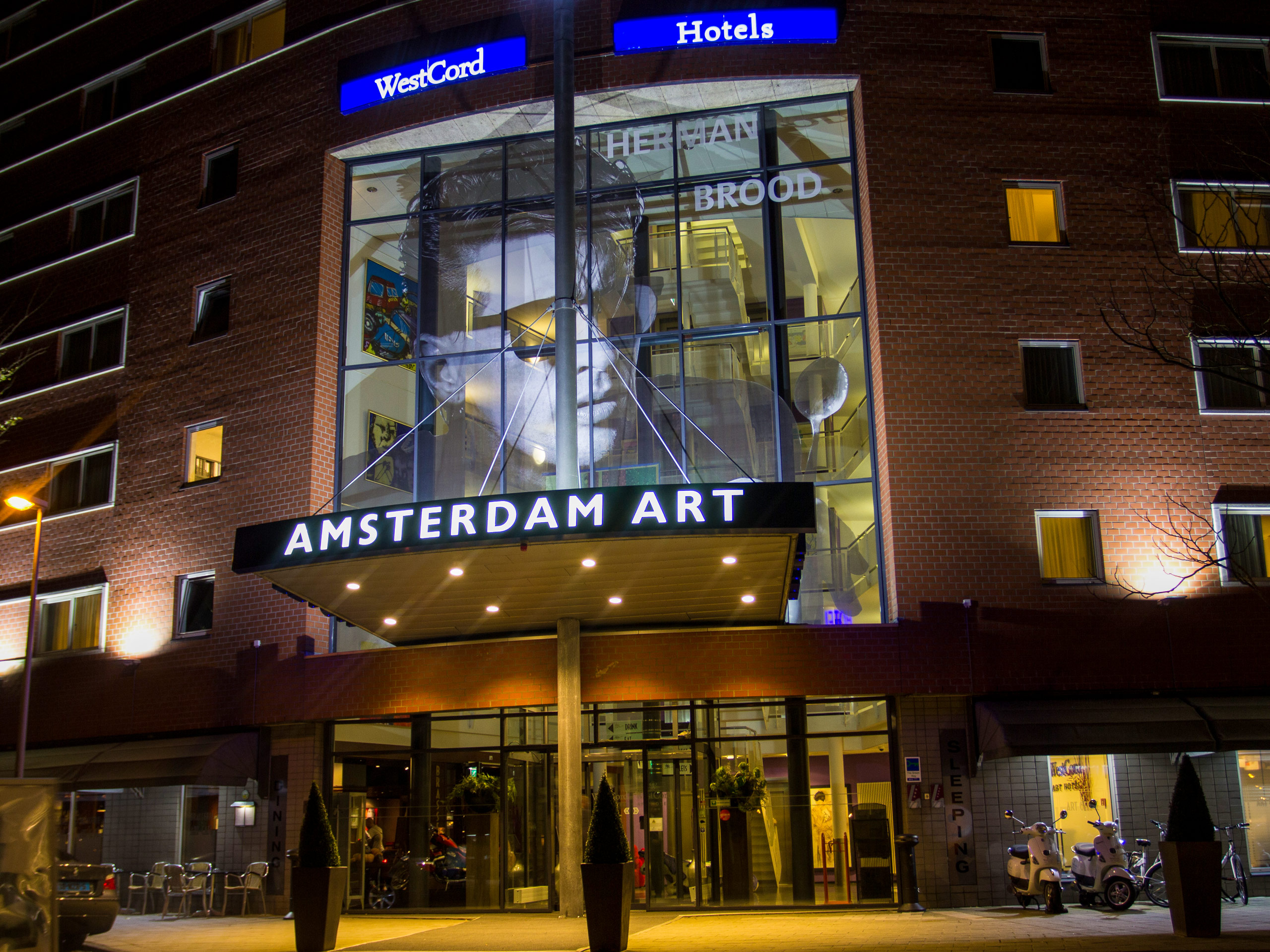 Amsterdam Art Front Night