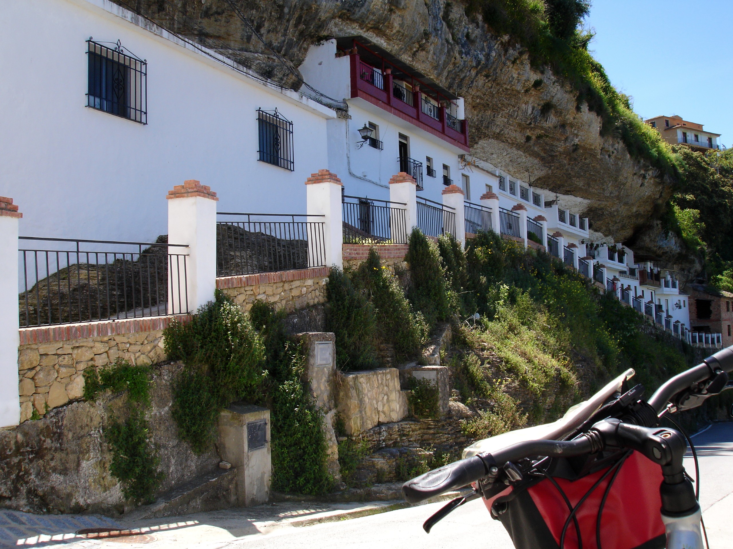 S-cape Ronda and Seville - bike in Setenil