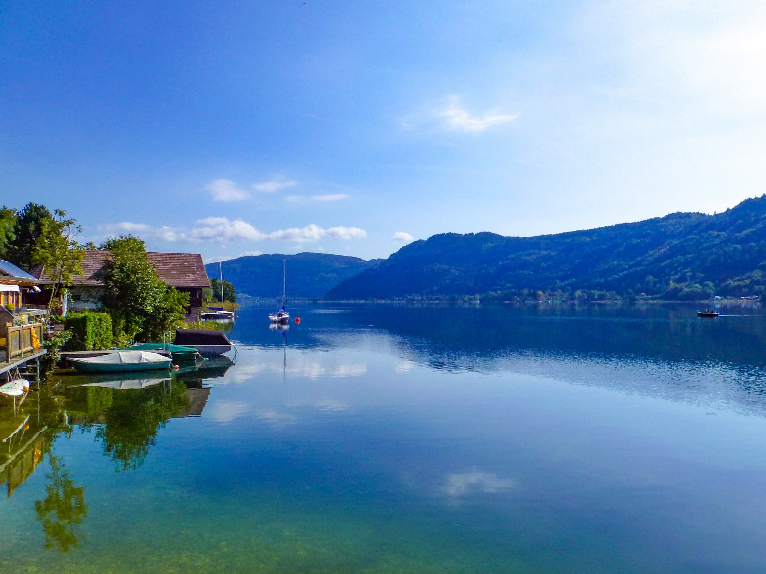 Ossiacher Lake in Austria, seen while cycling on a self-guided tour