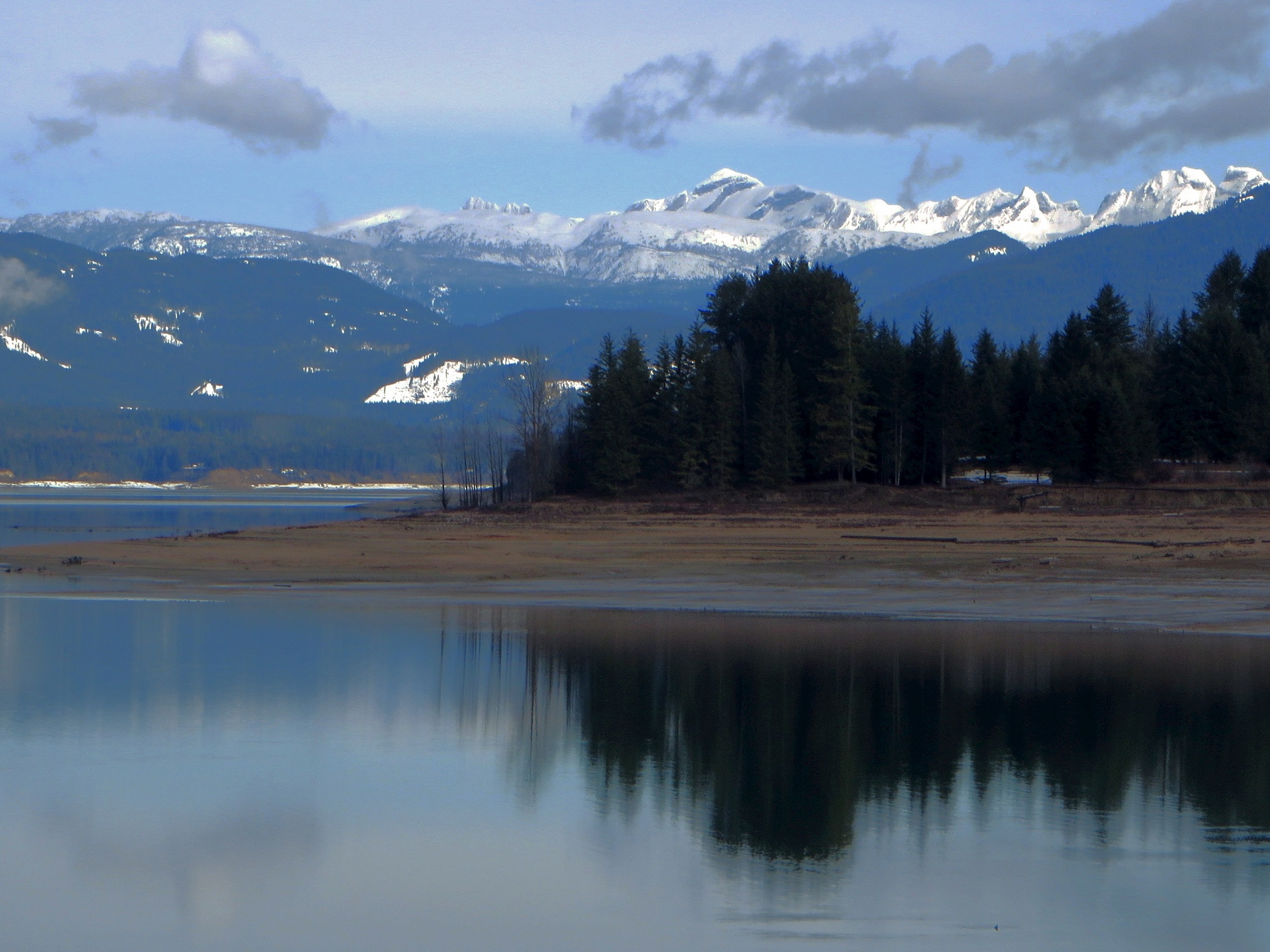 Arrow lake in Kootenays