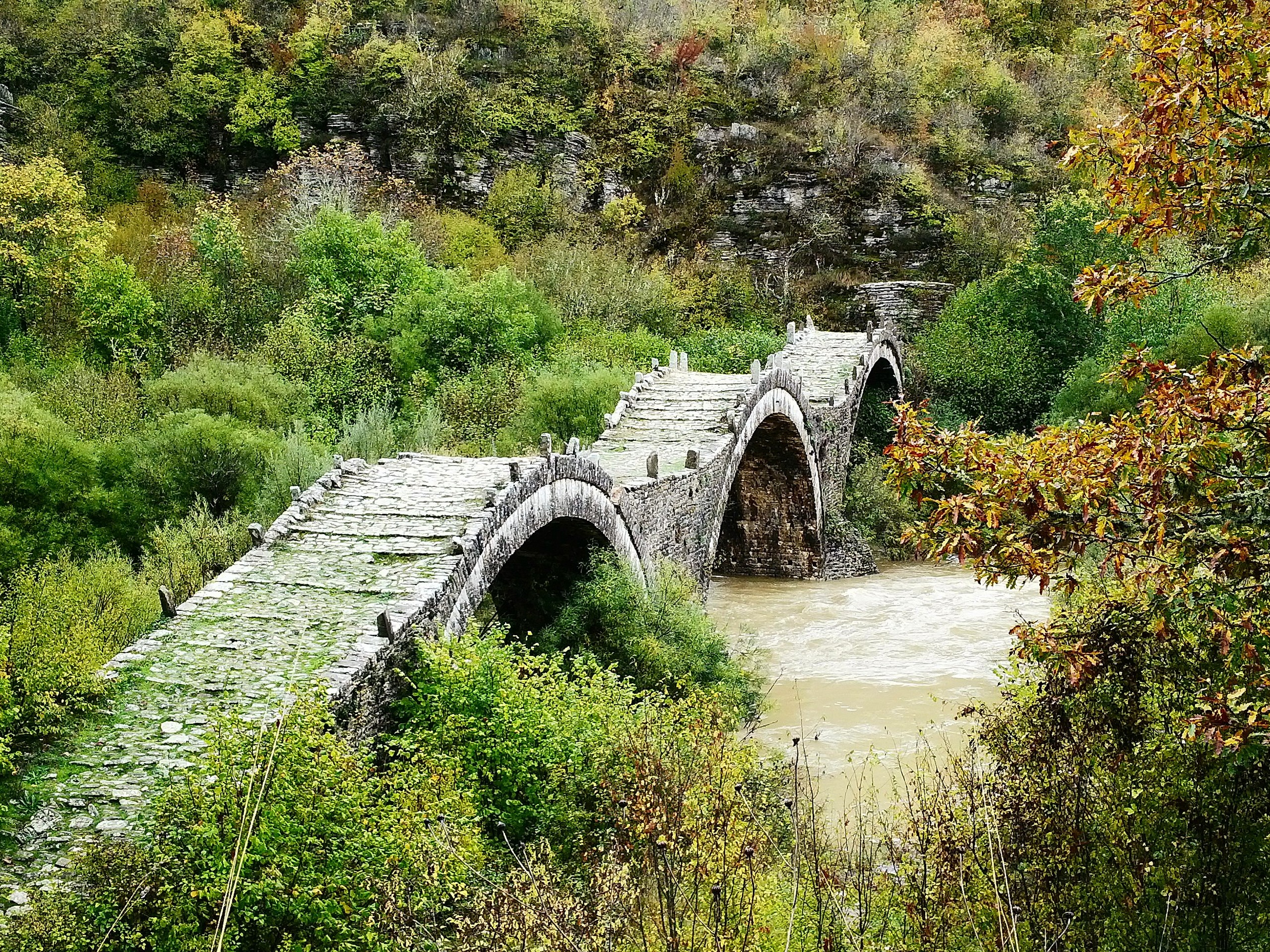 Kalogeriko Bridge in Zagori, Greece