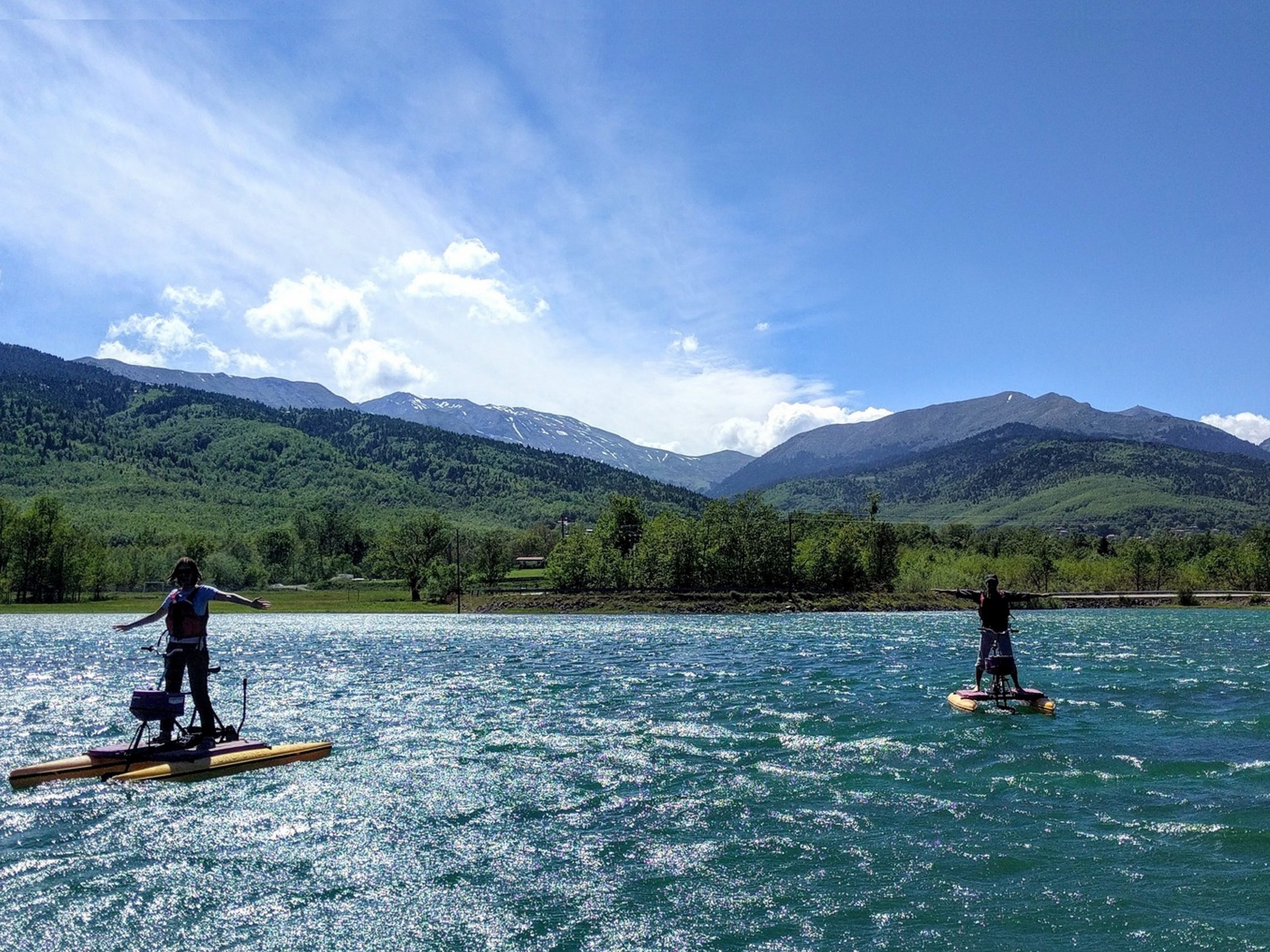 Two kayakers on Papigo Lake