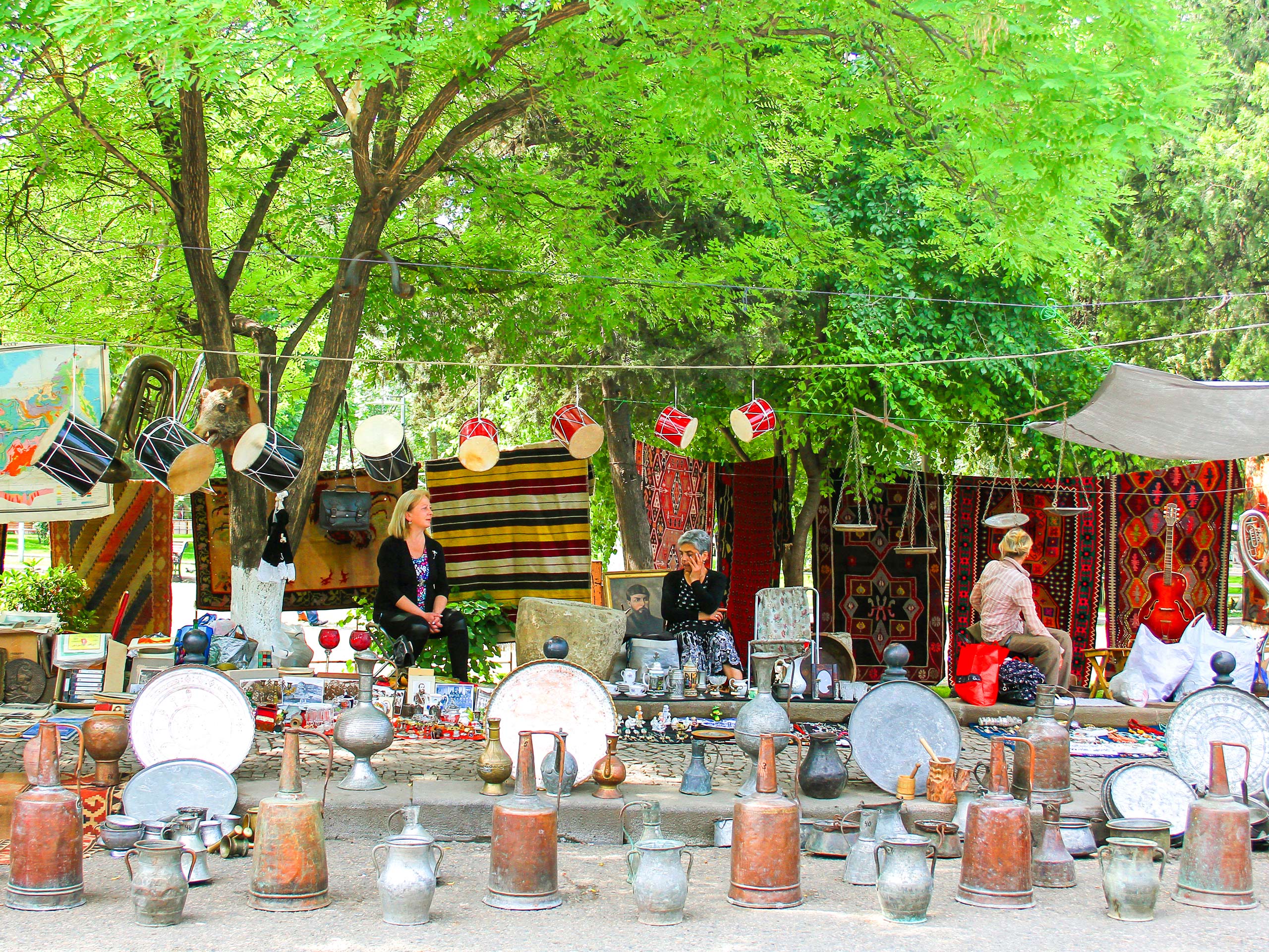 Tbilisi Dry bridge flea market