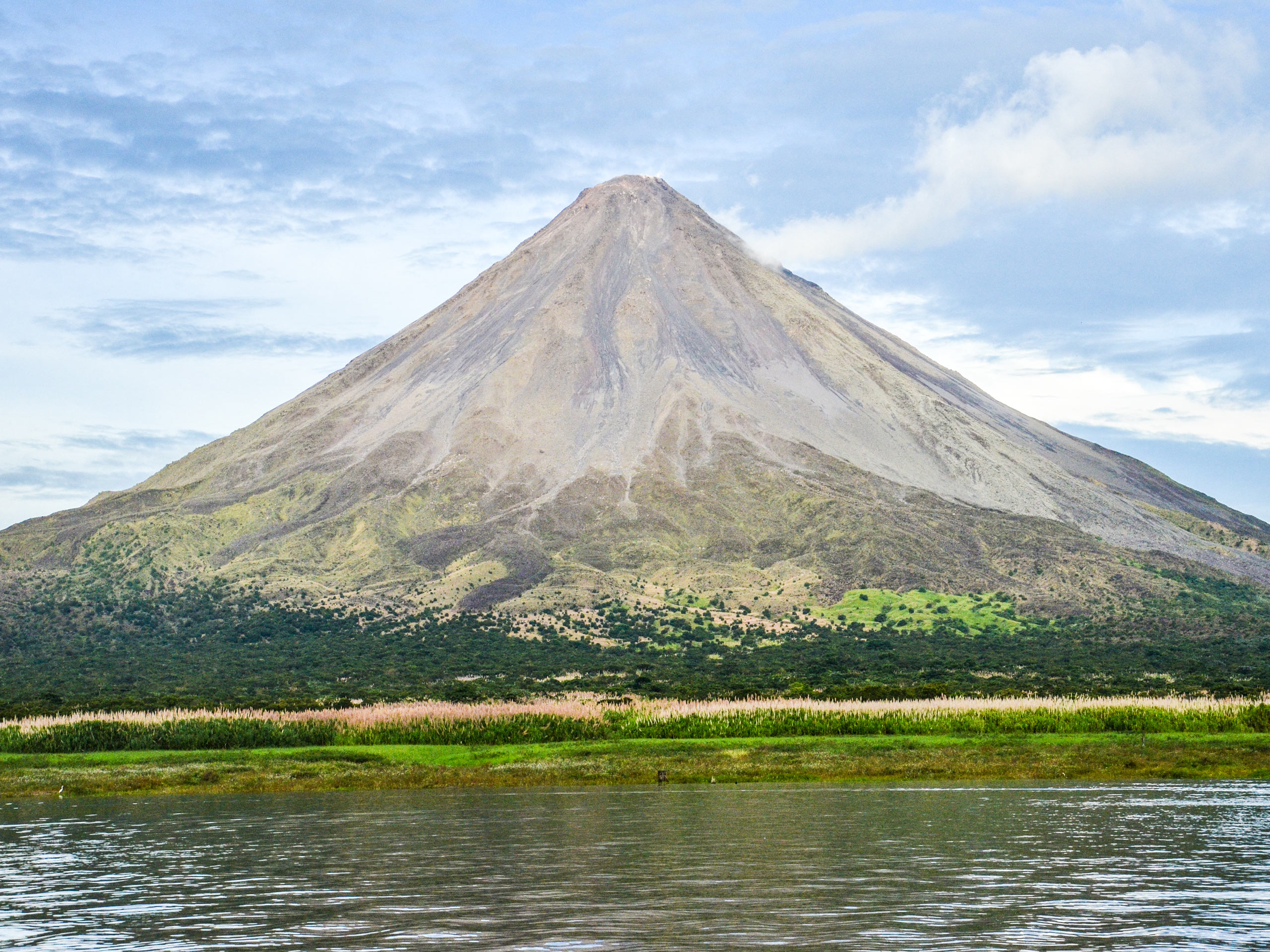 Arenal Volcano lake view