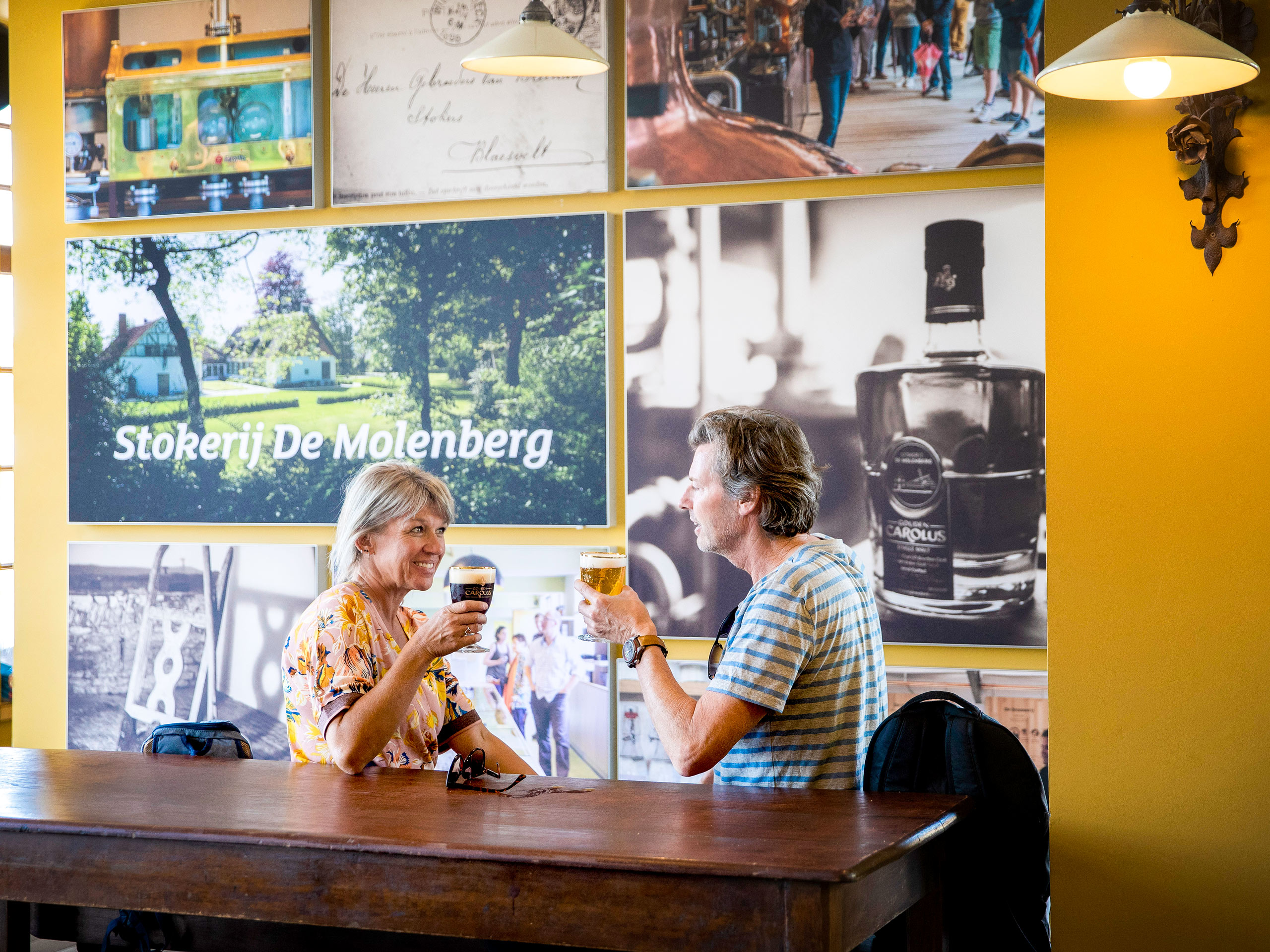 Tourists taste beer