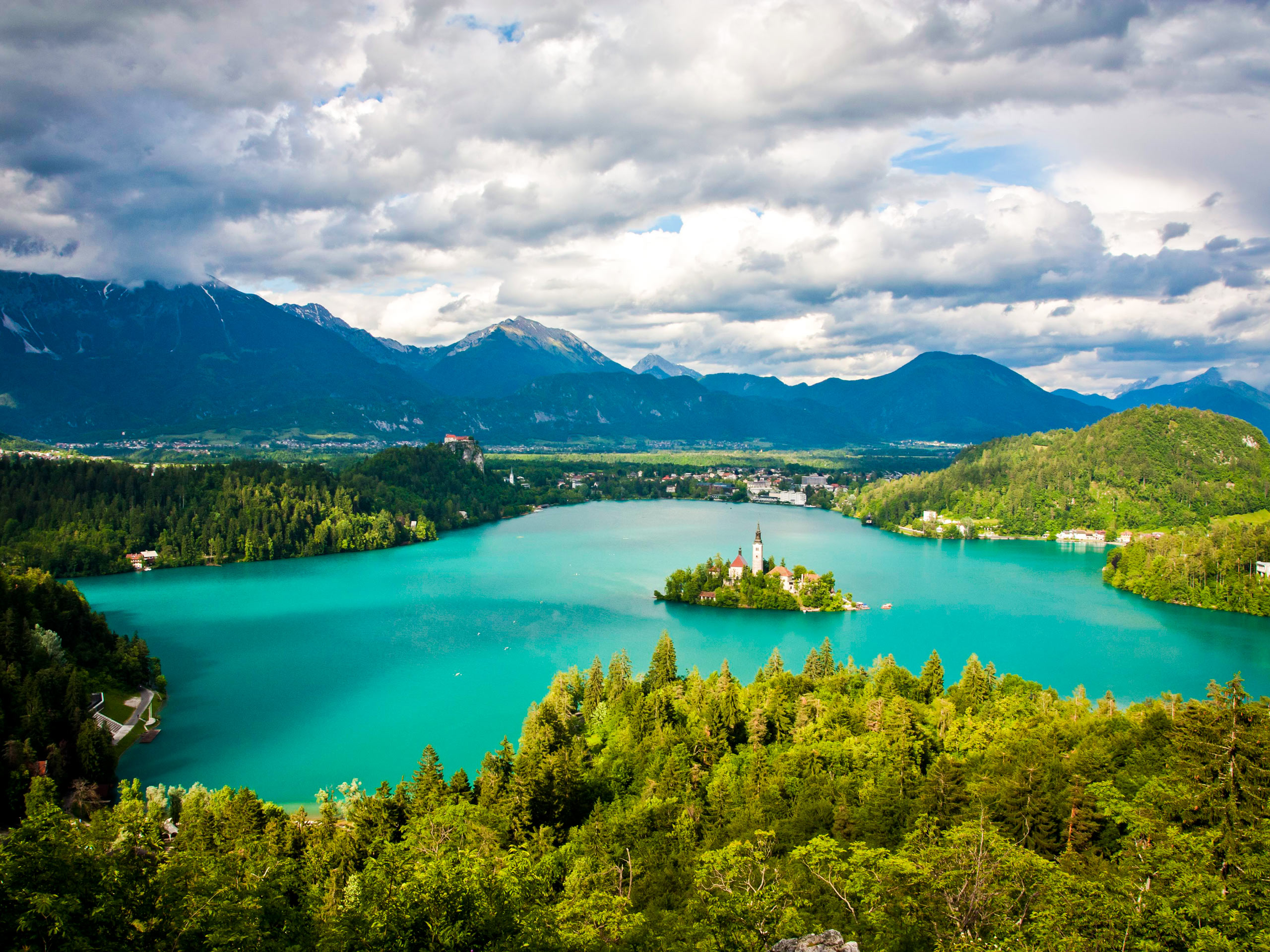 Mala Osojnica on the Lake Bled air view