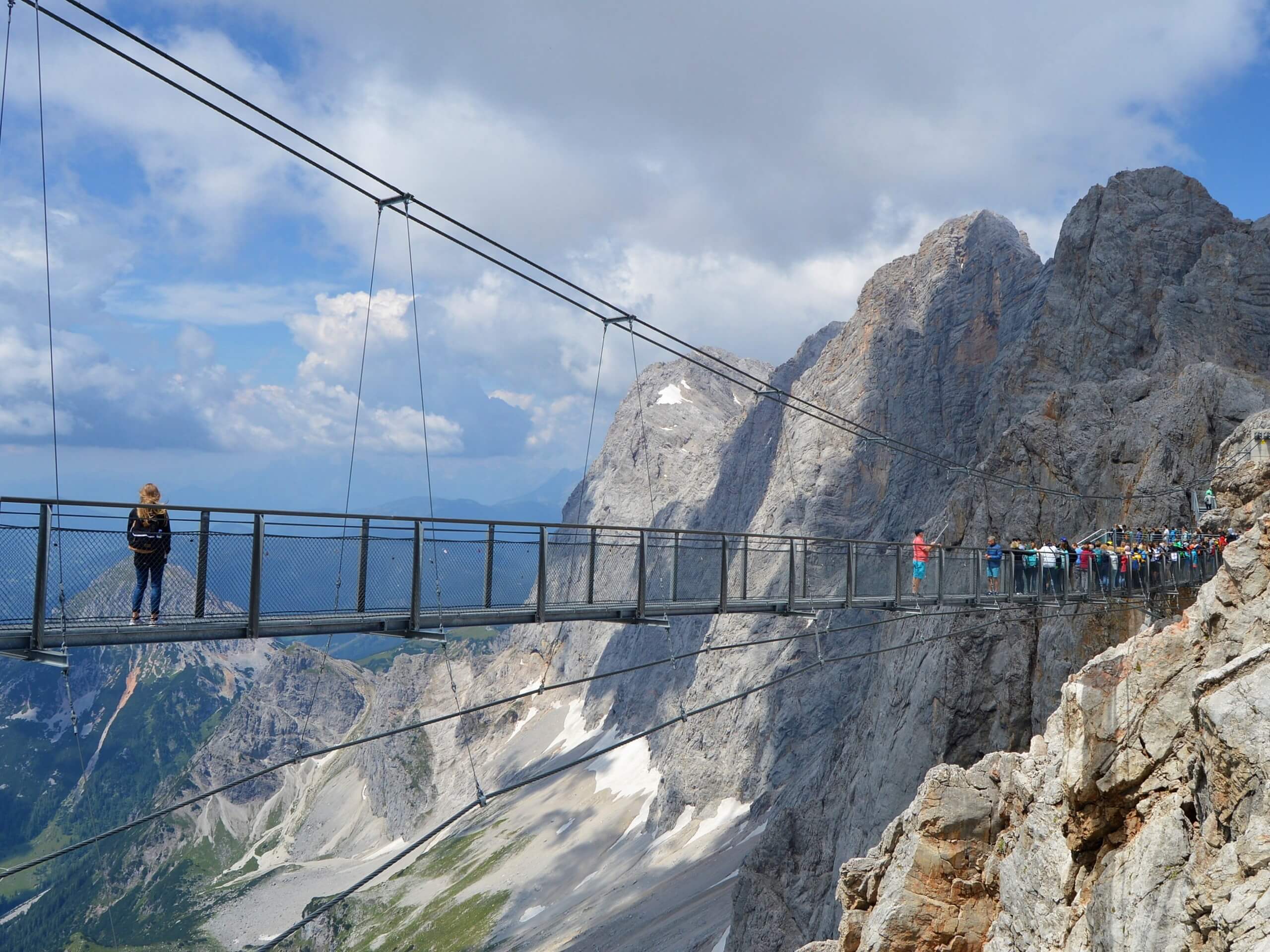 Rope bridge on Dachstein