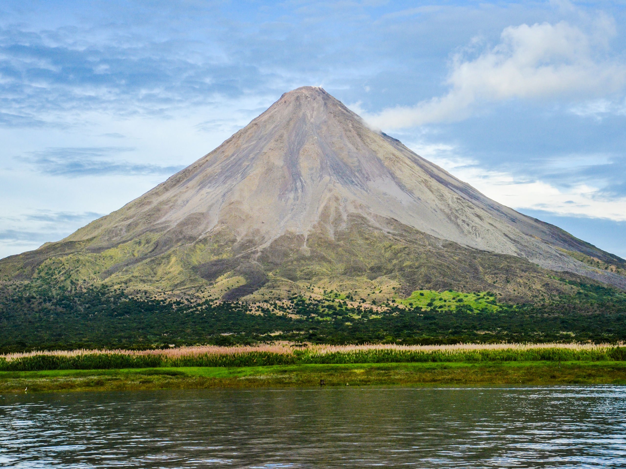 Arenal Volcano panoramic view