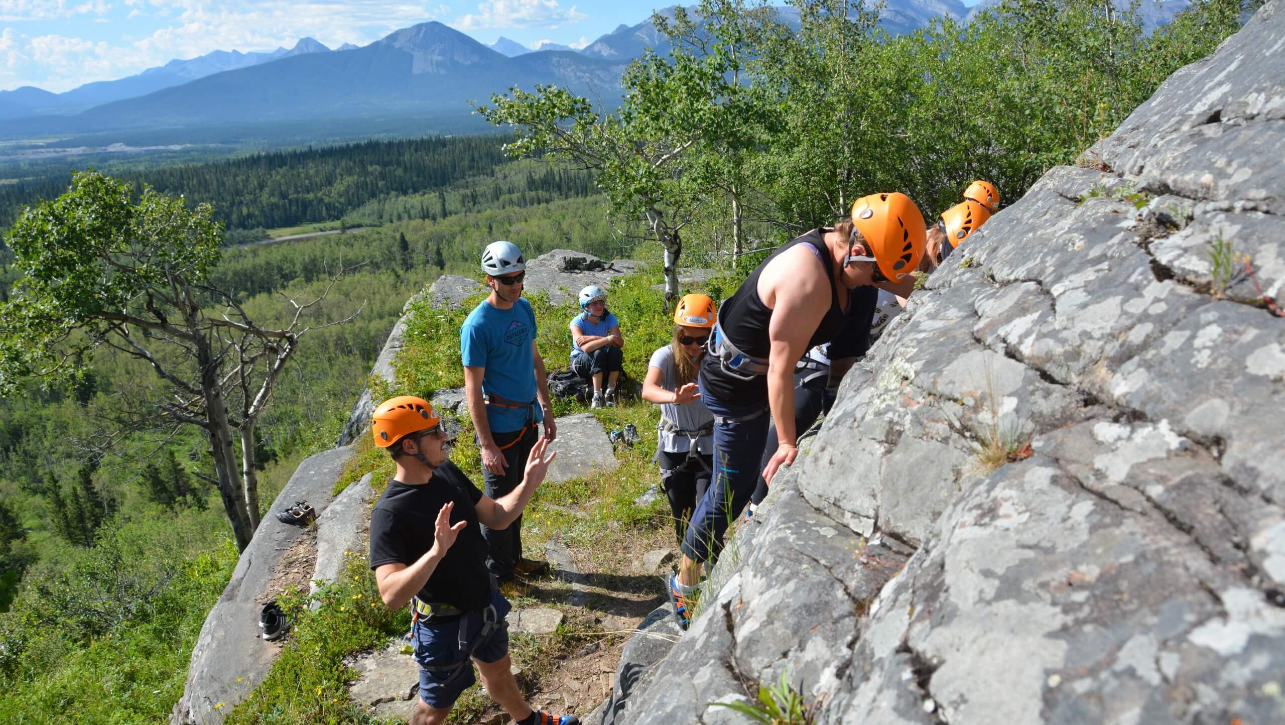 Outdoor Rock Climbing Level 1 in Canadian Rockies