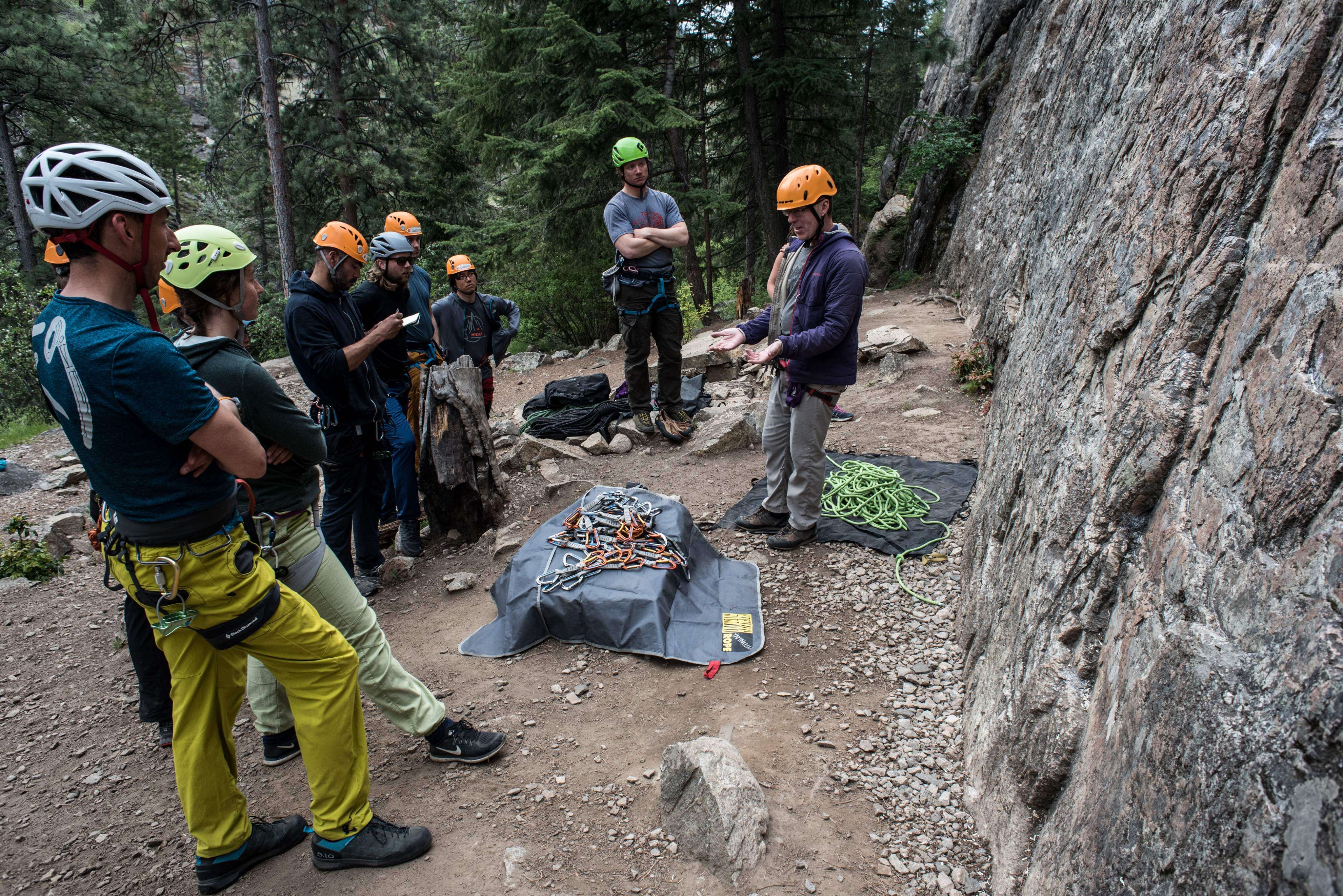 Group of rock climbers getting ready for a rock climbing course at Skaha Rock @evazolaphoto