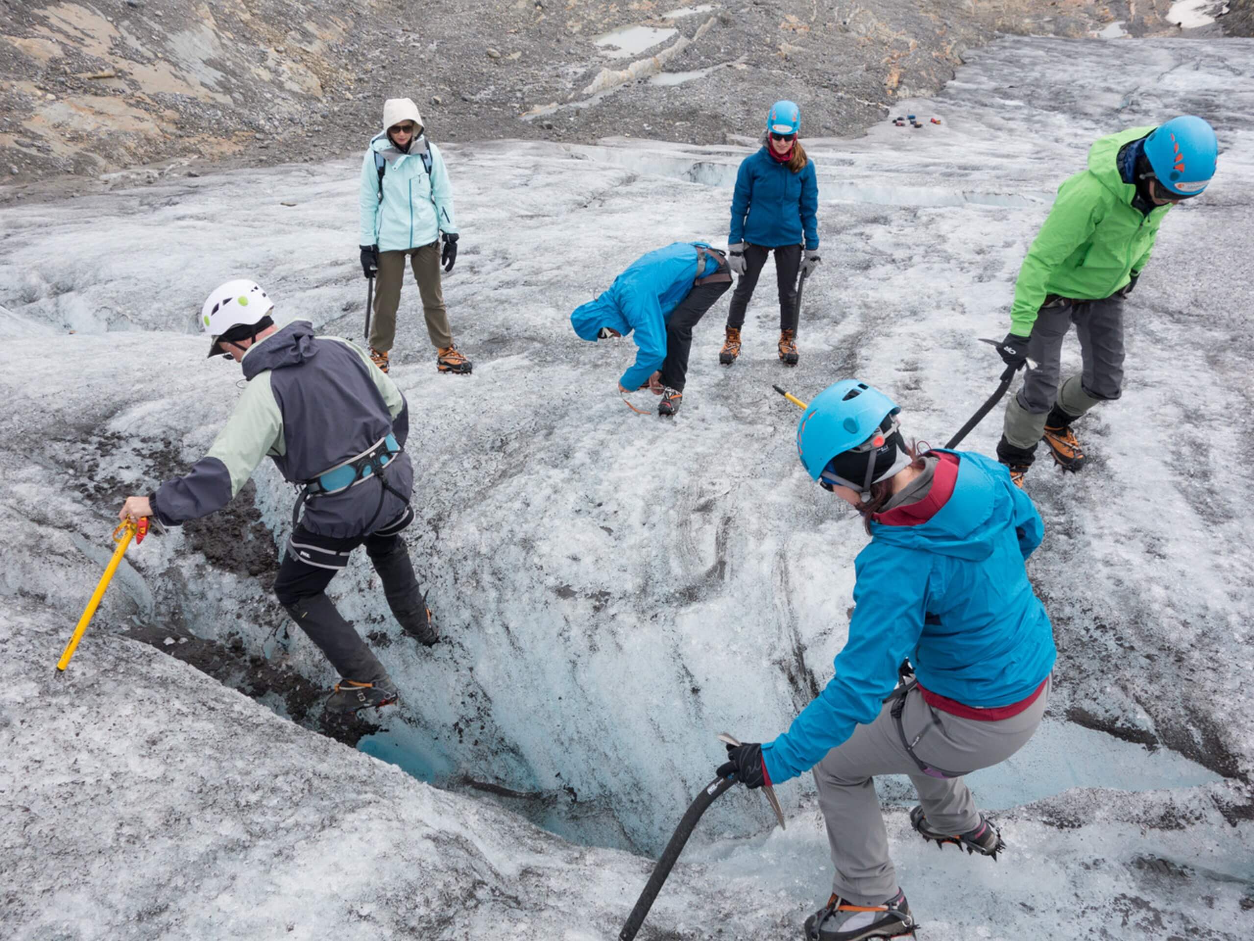 Crossing the crevasse