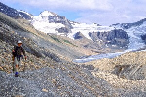 Berg Lake Backpacking Tour