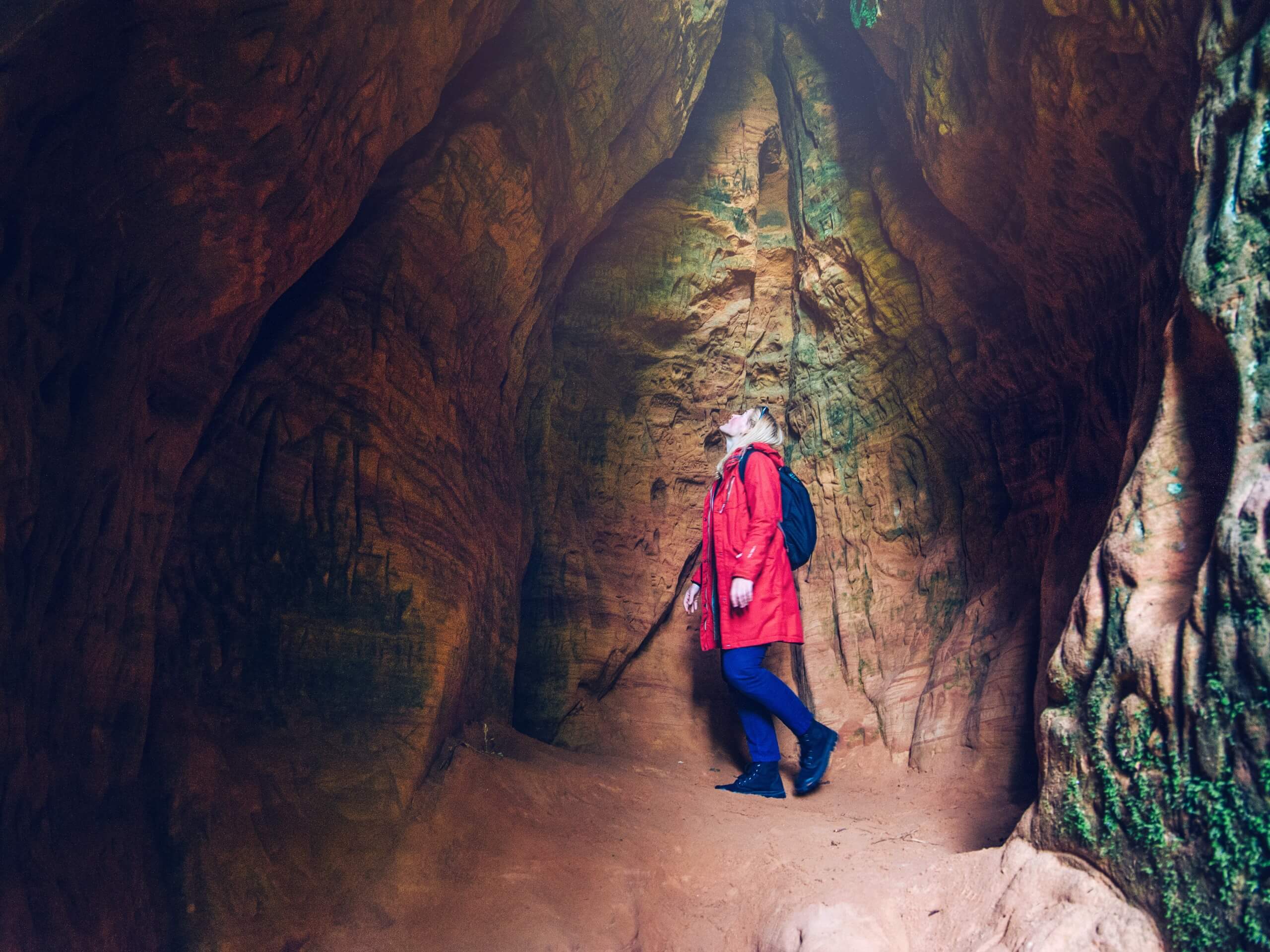 Sigulda©Terekas-Visiting caves in Latvia