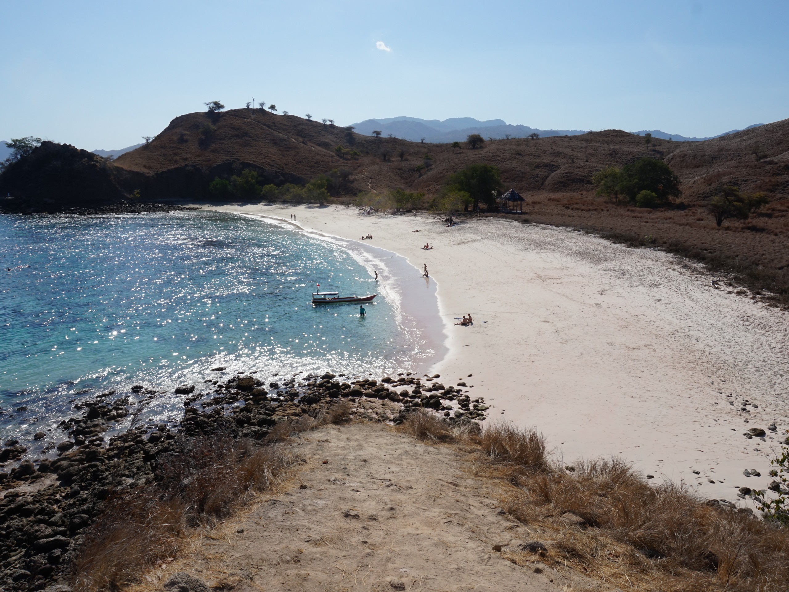 Flores - Komodo NP - Pink Beach