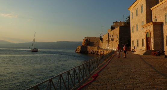 Poros and Hydra Walking Tour