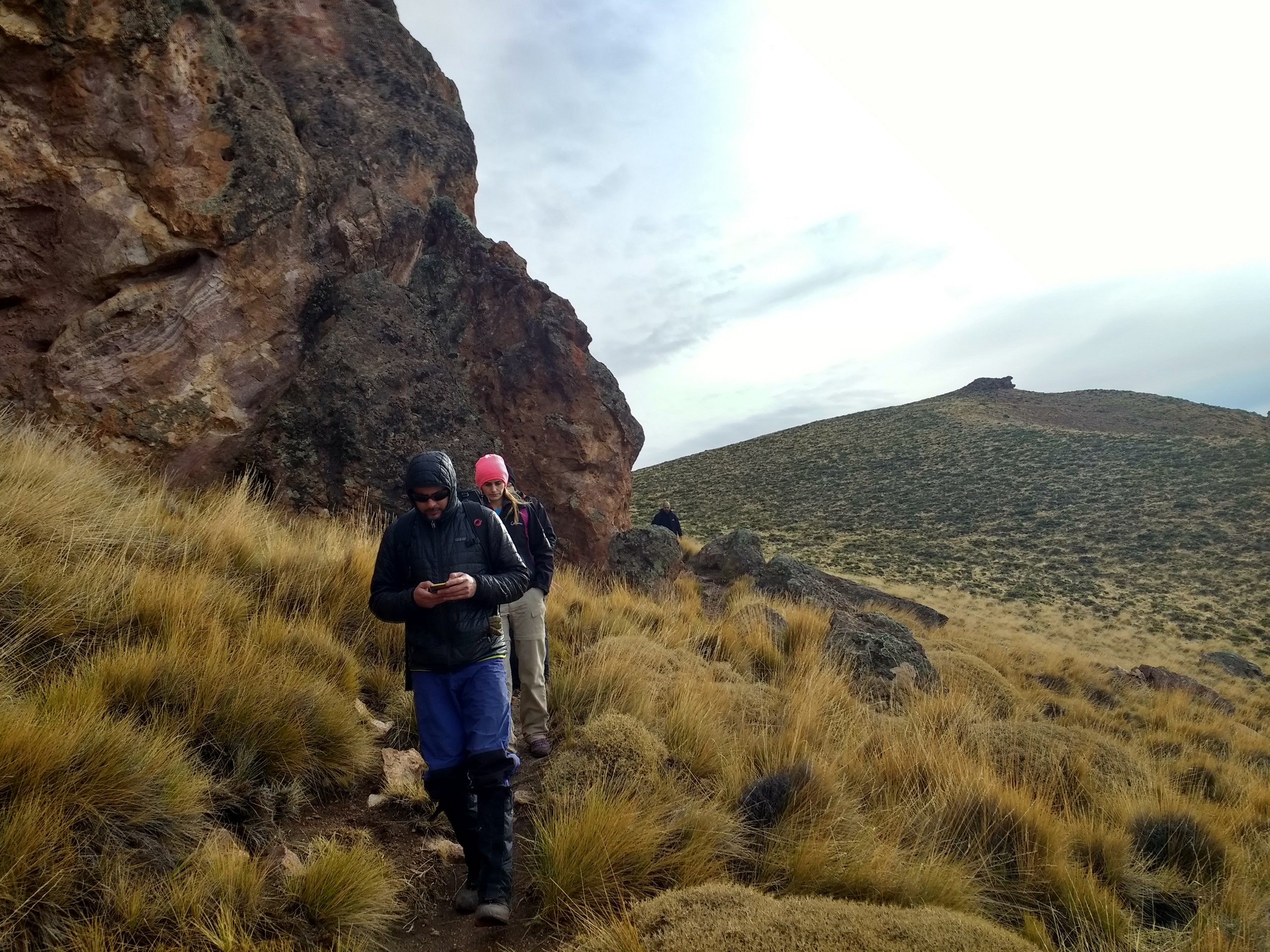 Couple hiking Chile