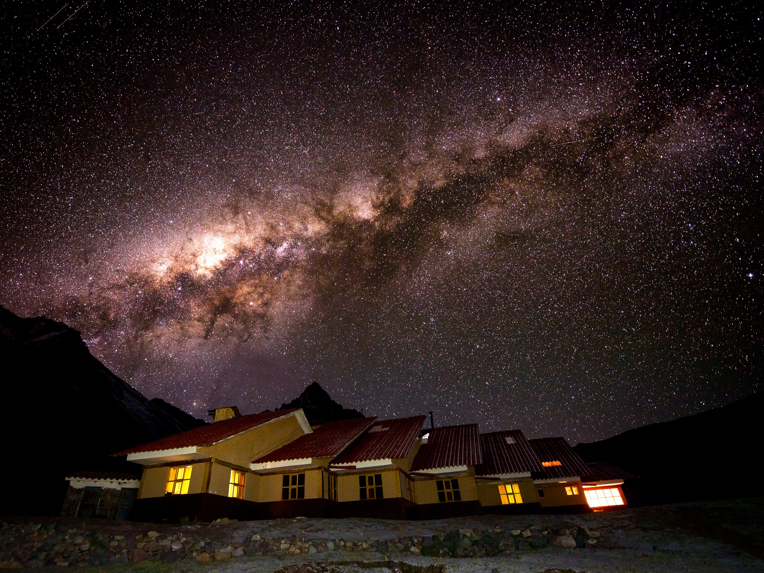 Anantapata Tambo Lodge under the starry sky