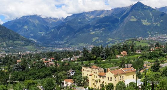 Alta Via Val Venosta Walking Tour