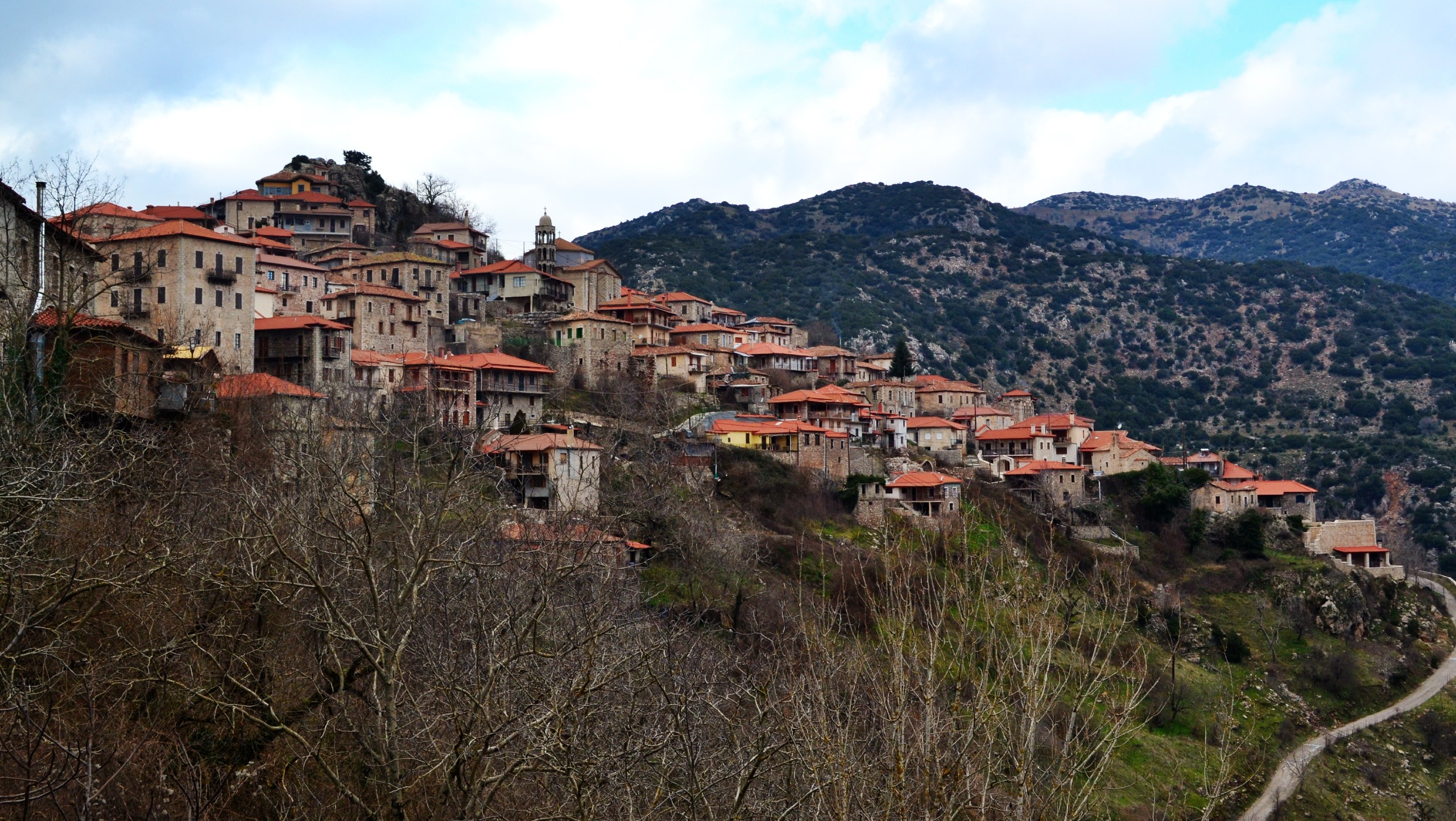 The Menalon Trail Hiking Tour