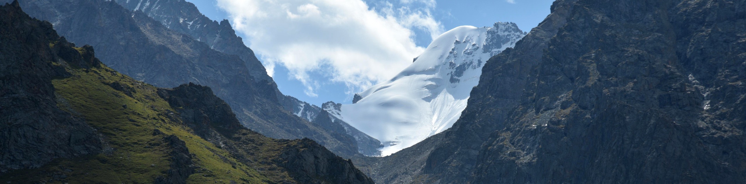 Kyrgyzstan Nature and Nomadic Life