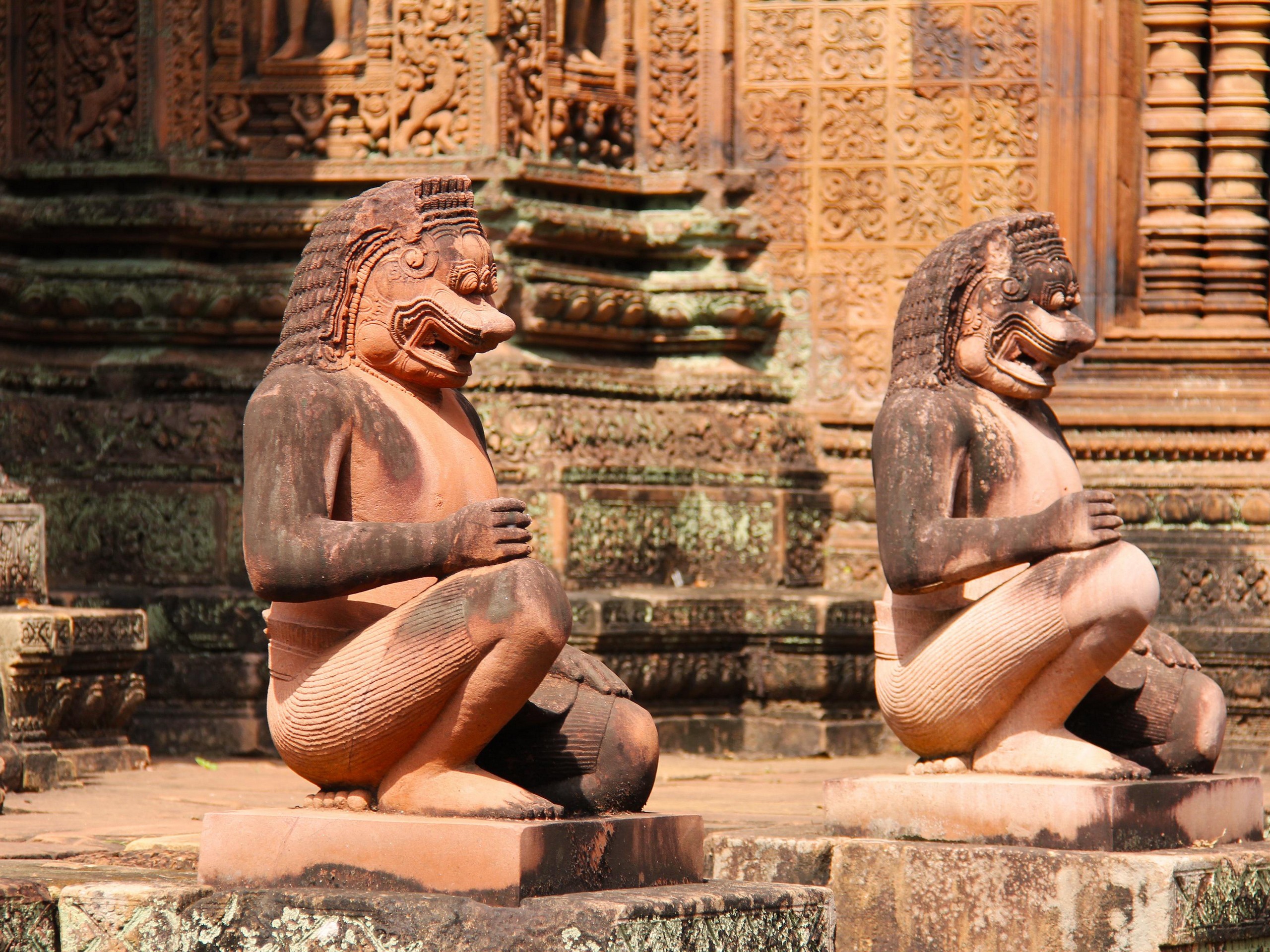 Beautiful statues in Angkor Wat complex, seen while on a self-guided tour