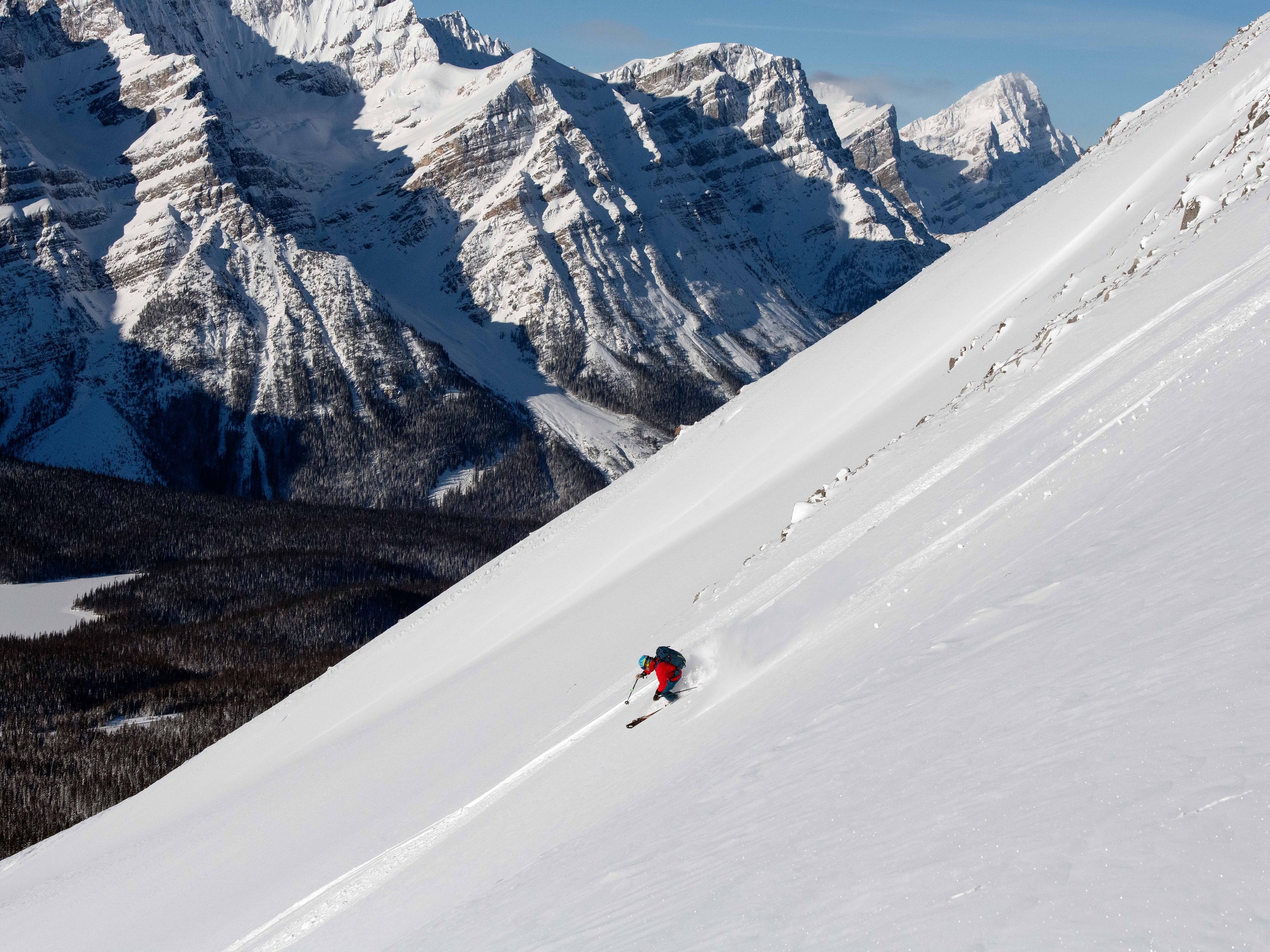 Backcountry Skiing at Rogers Pass 7