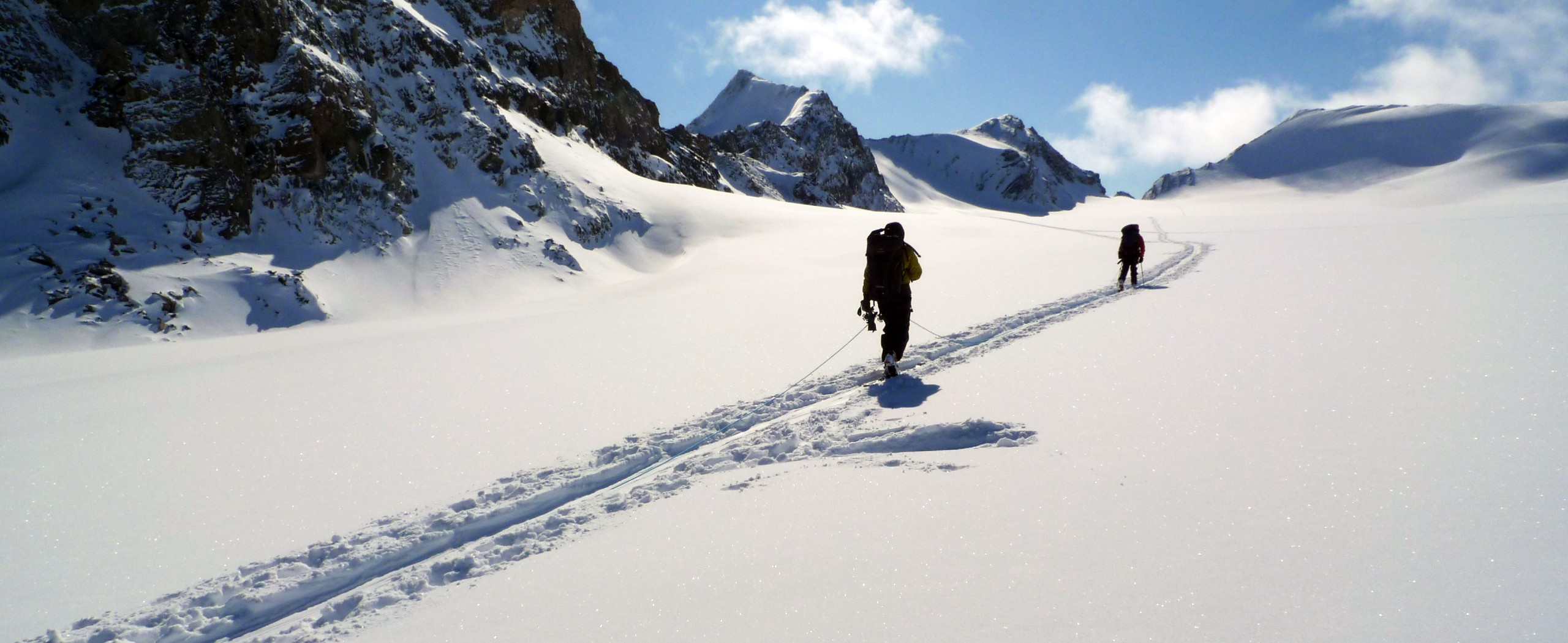 Wapta Icefield Hut-to-hut Ski Tour