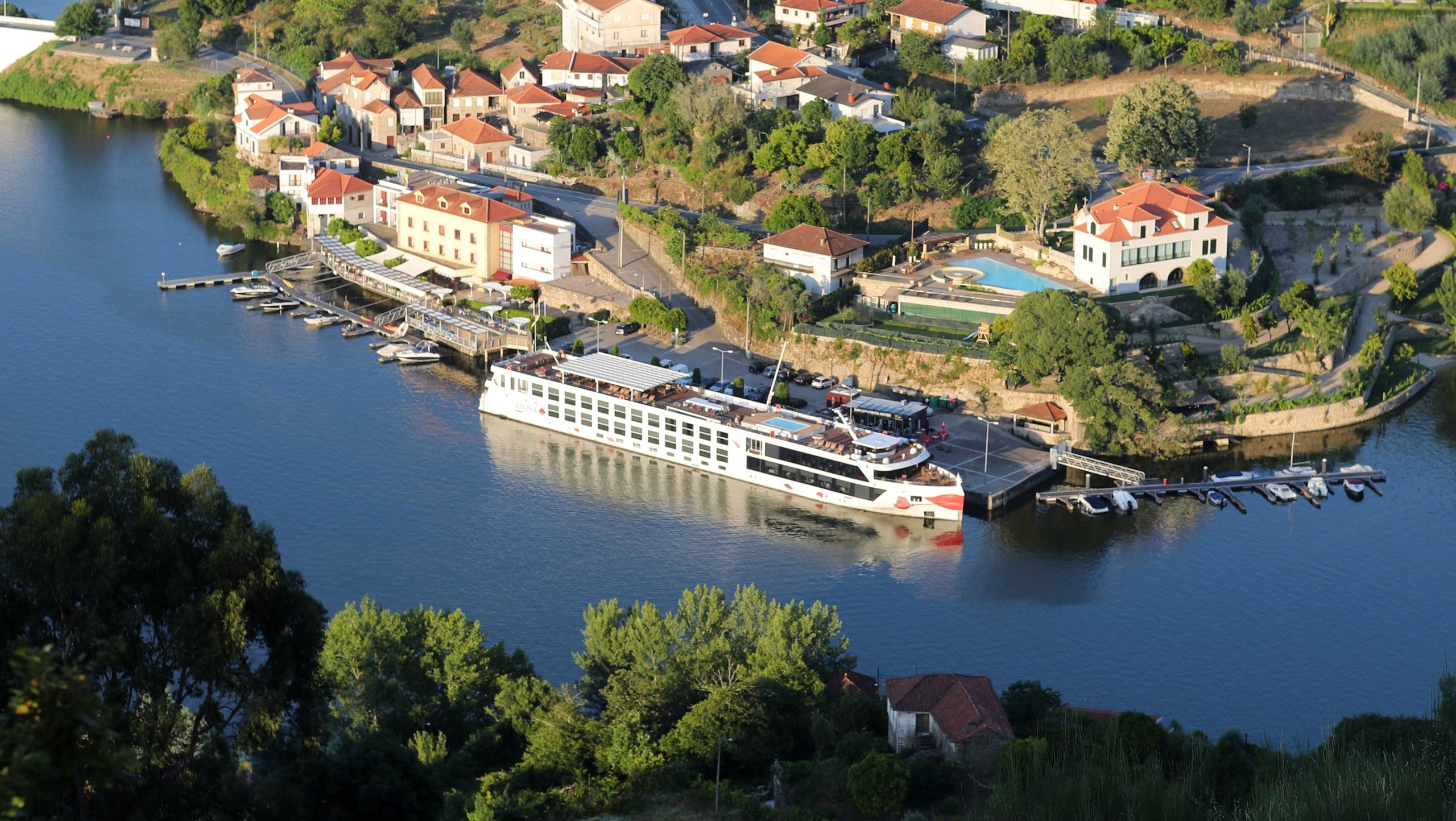 Douro River E-Bike Cruise