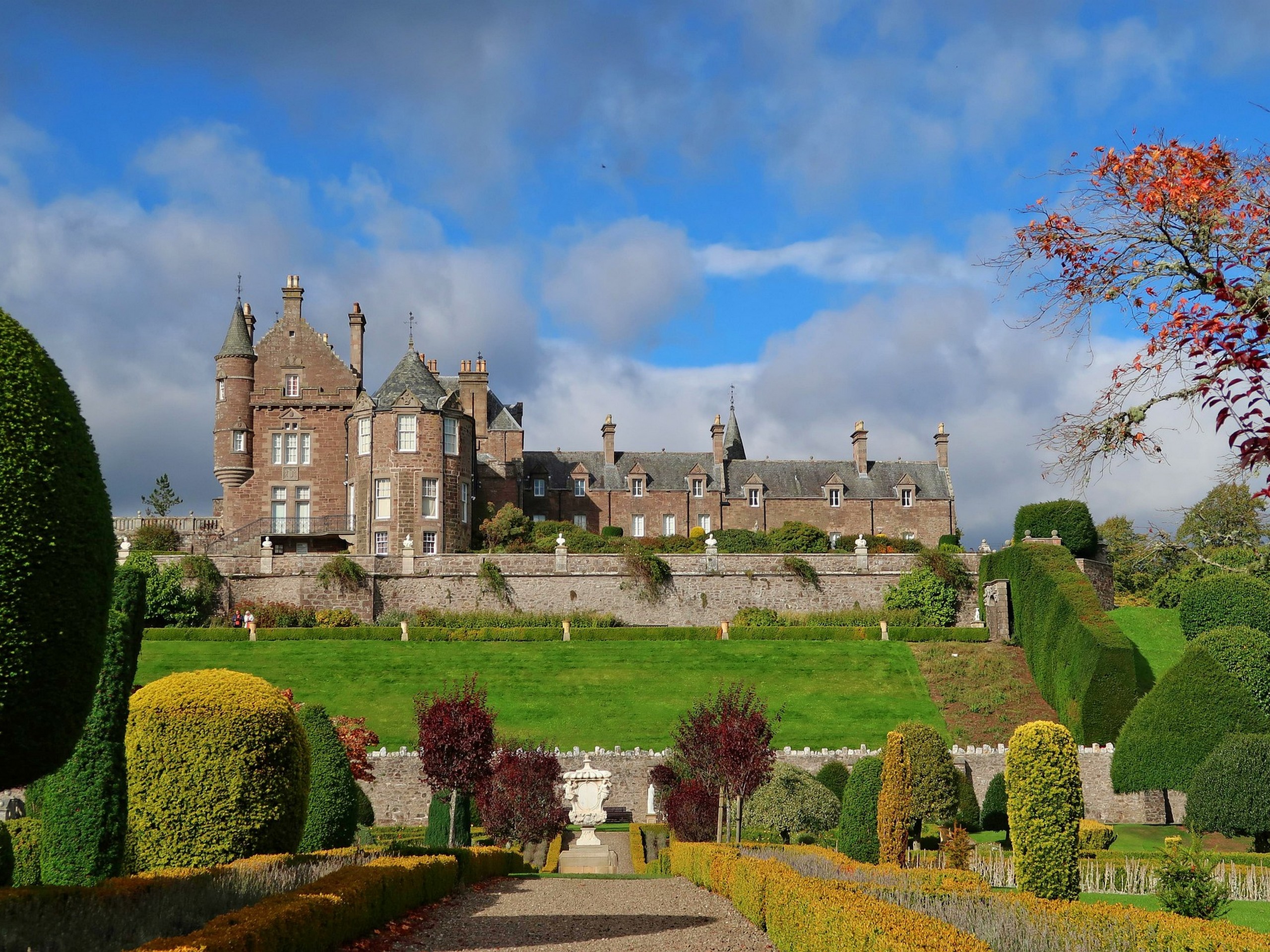 Scottish Highlands, abbey