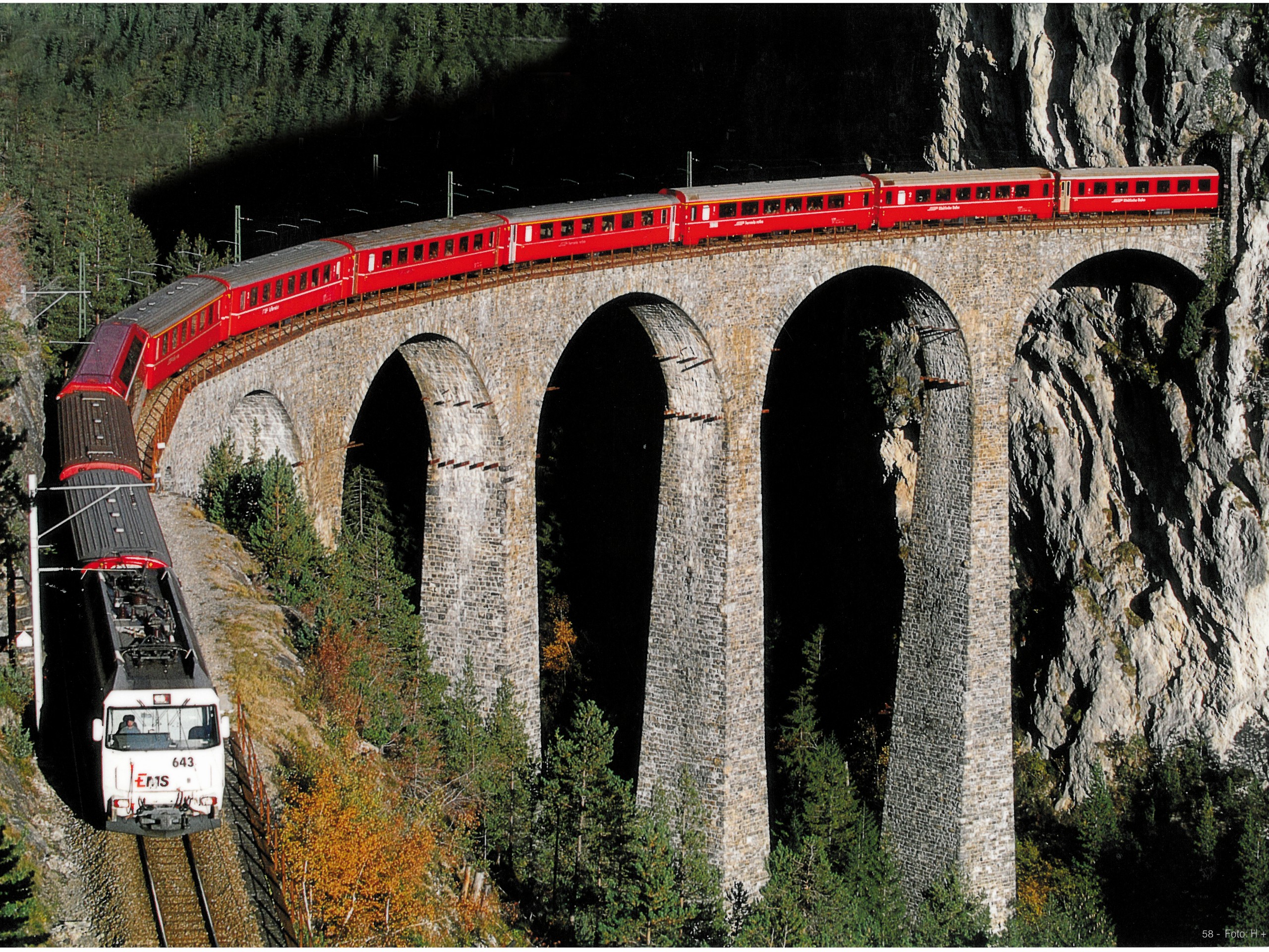 Train in the Swiss Alps