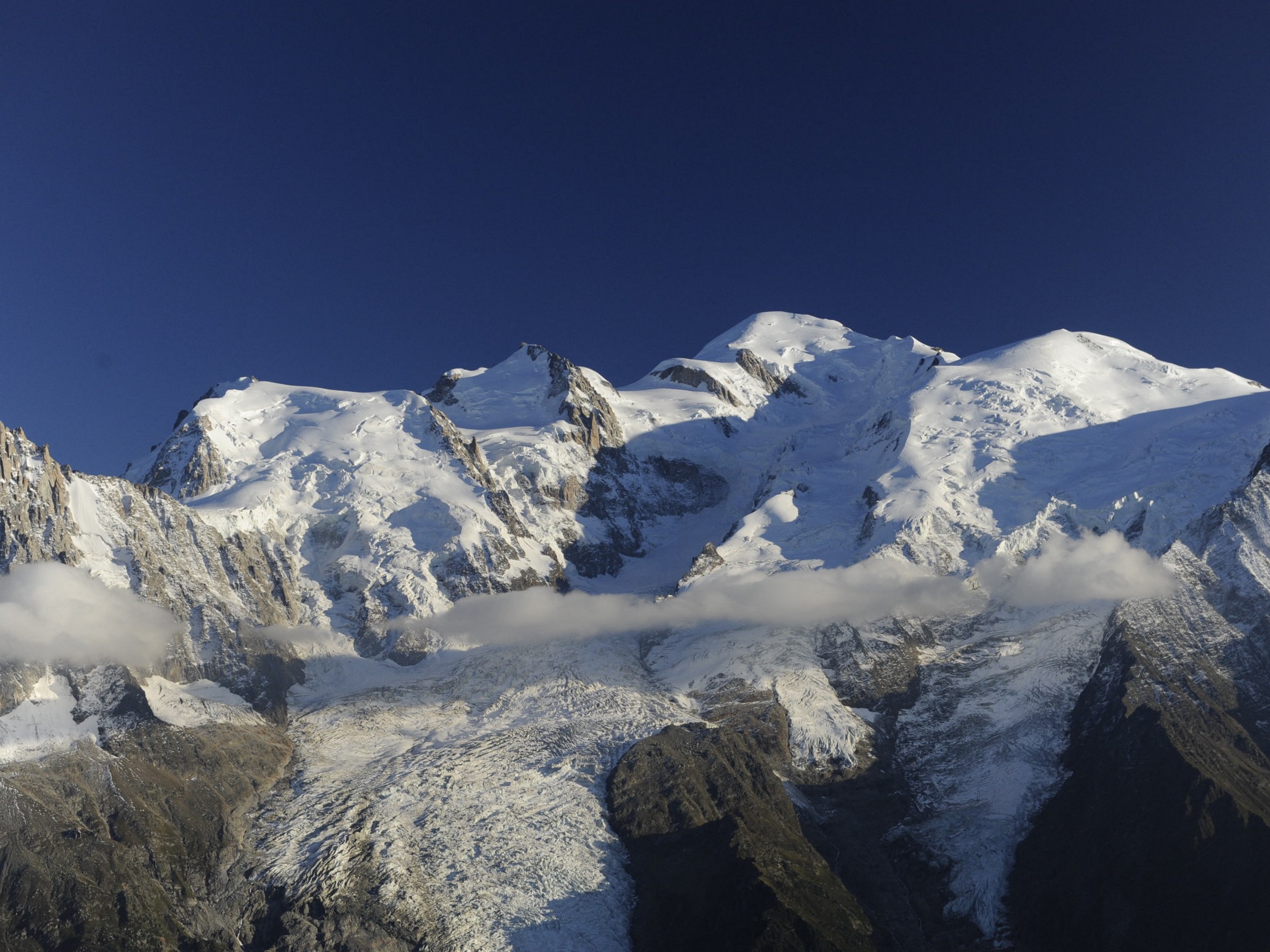 Mountain range around Mont Blanc