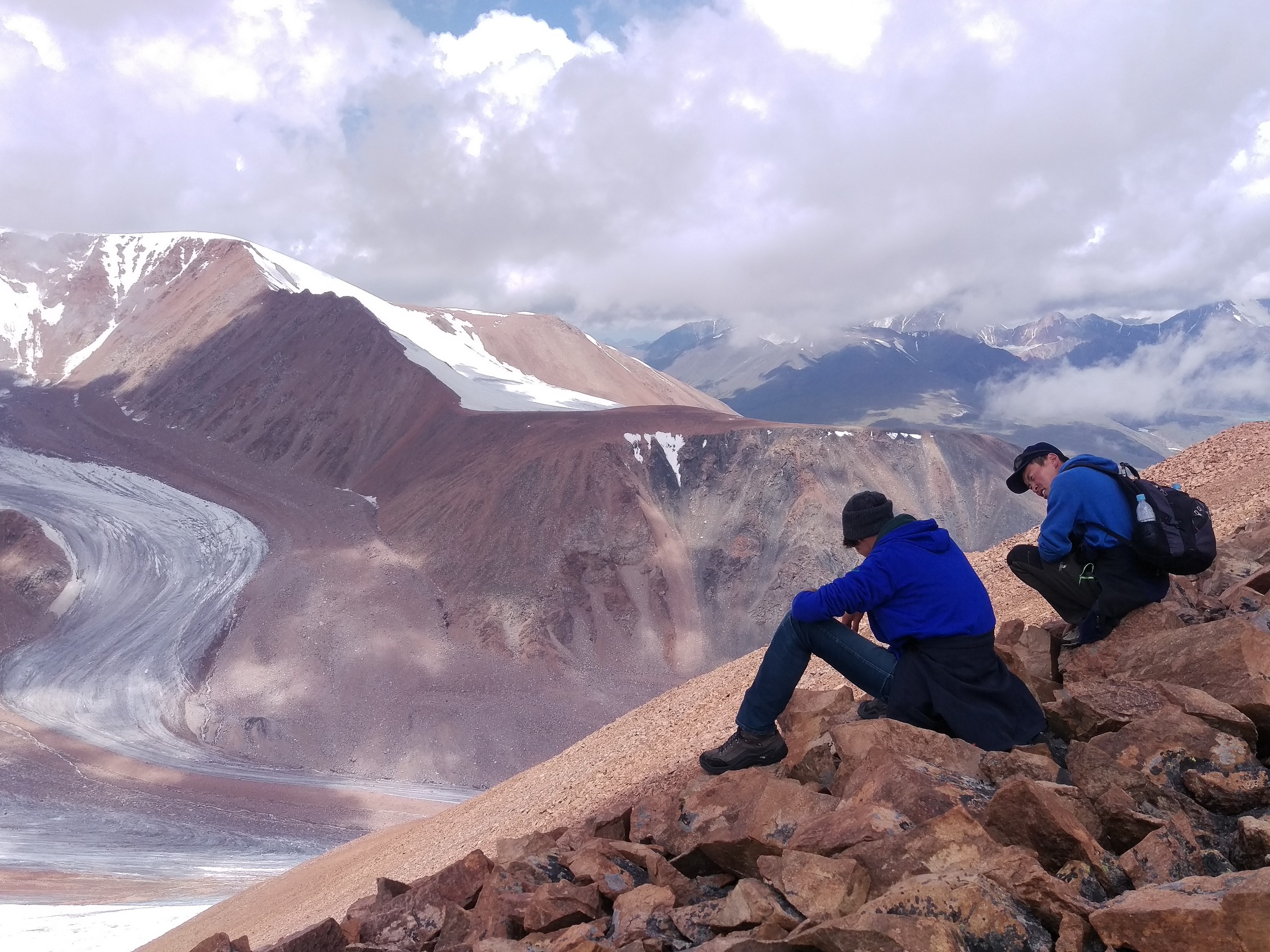 Trekking in Kharkhiraa and Turgen Mountains 4