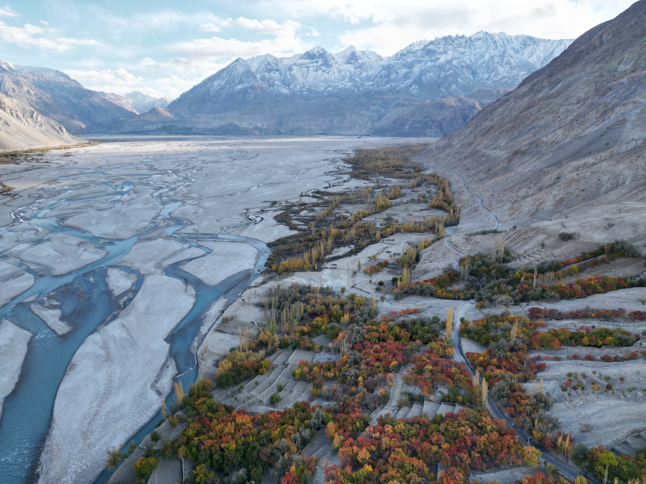 Icefield near Machlu