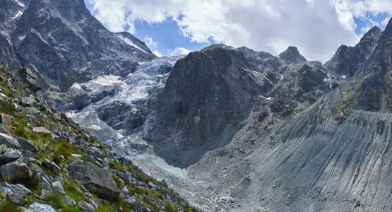 Chamonix to Zermatt Trekking Tour: Stage 1