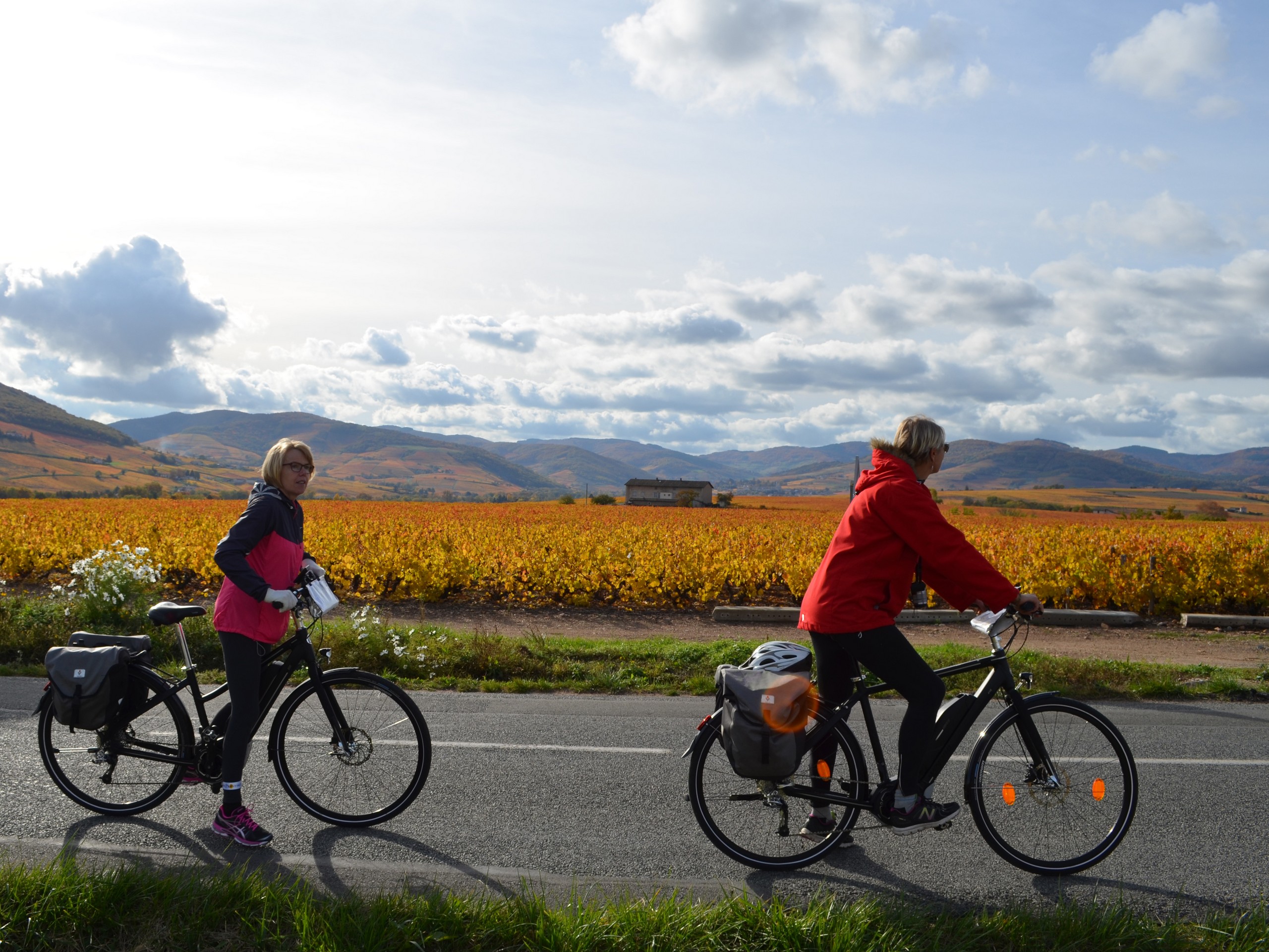 Self-guided Beaujolais Bike Tour in France 48