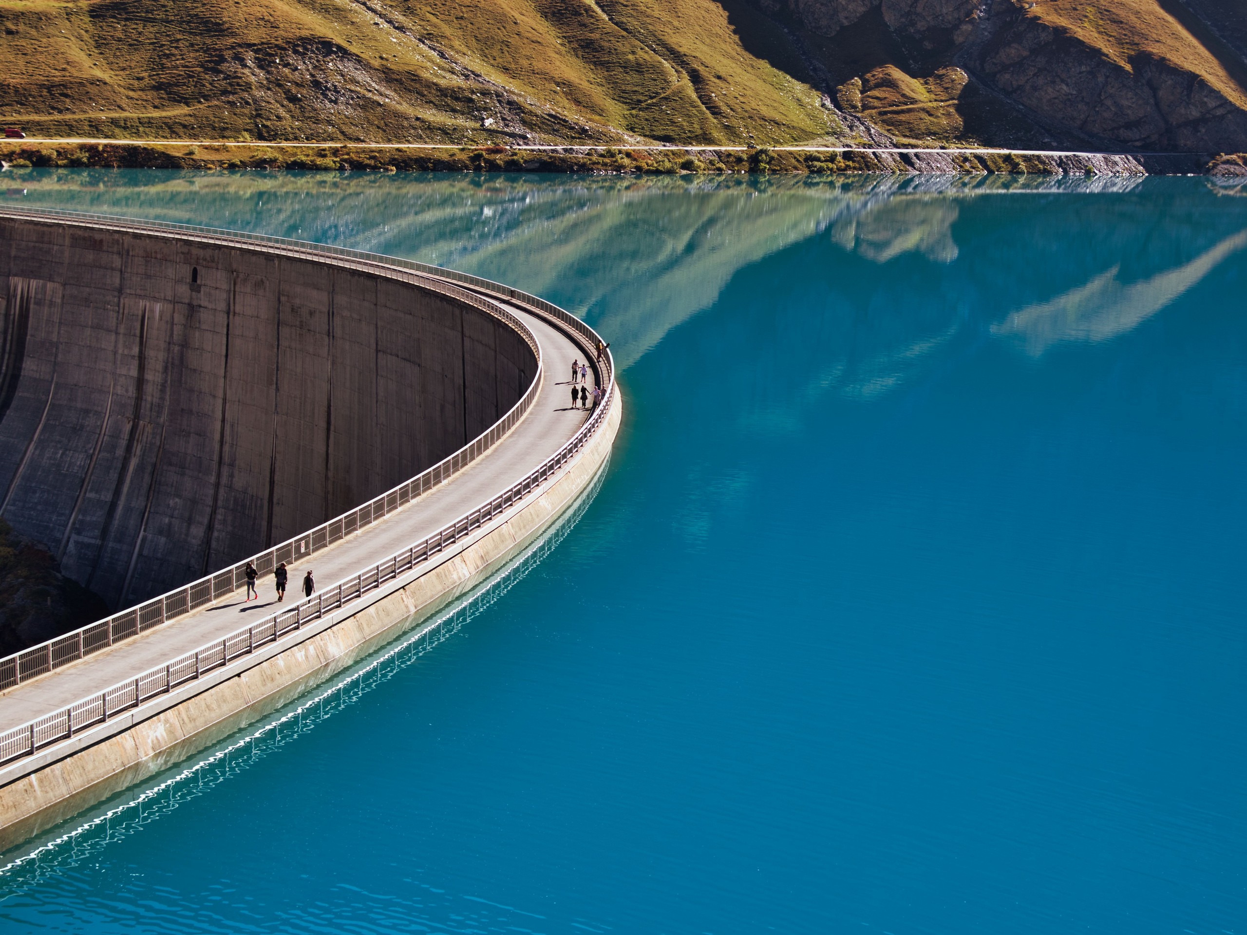 Huge dam in Italy