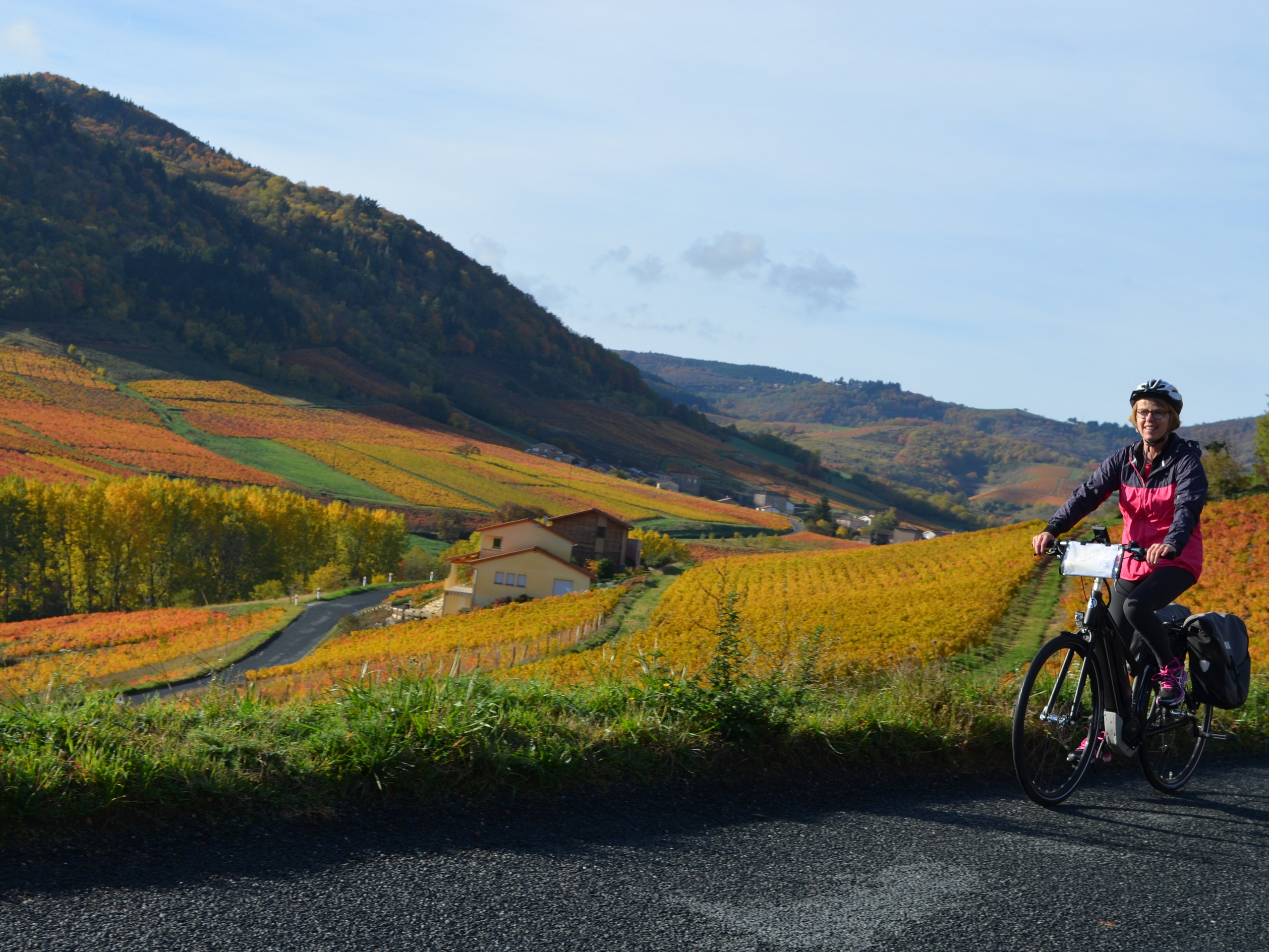 Self-guided Beaujolais Bike Tour in France 33