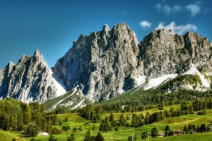 Grand Circuit of the Dolomites Tour