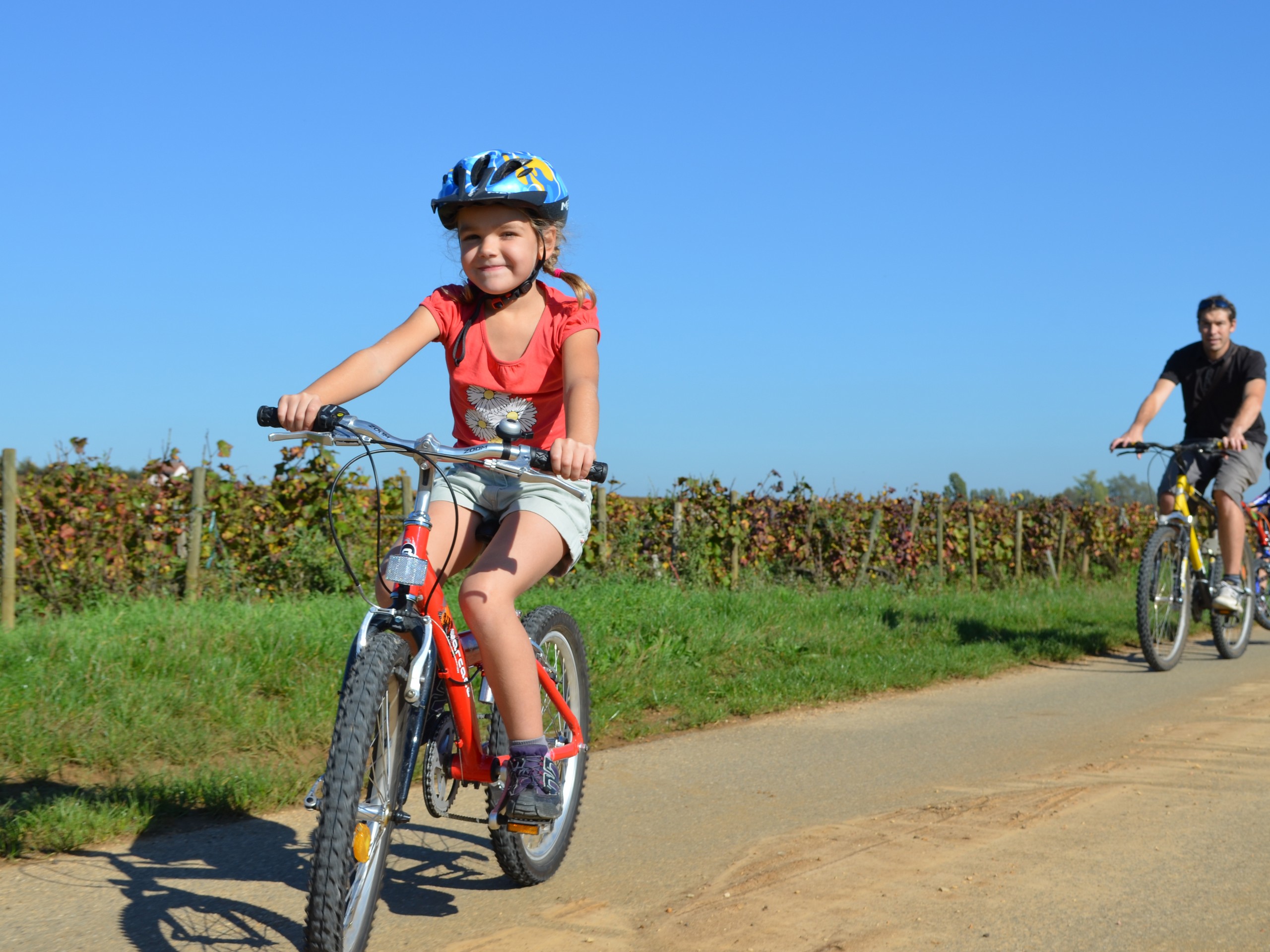 Cycling in Beaune region, Burgundy 20