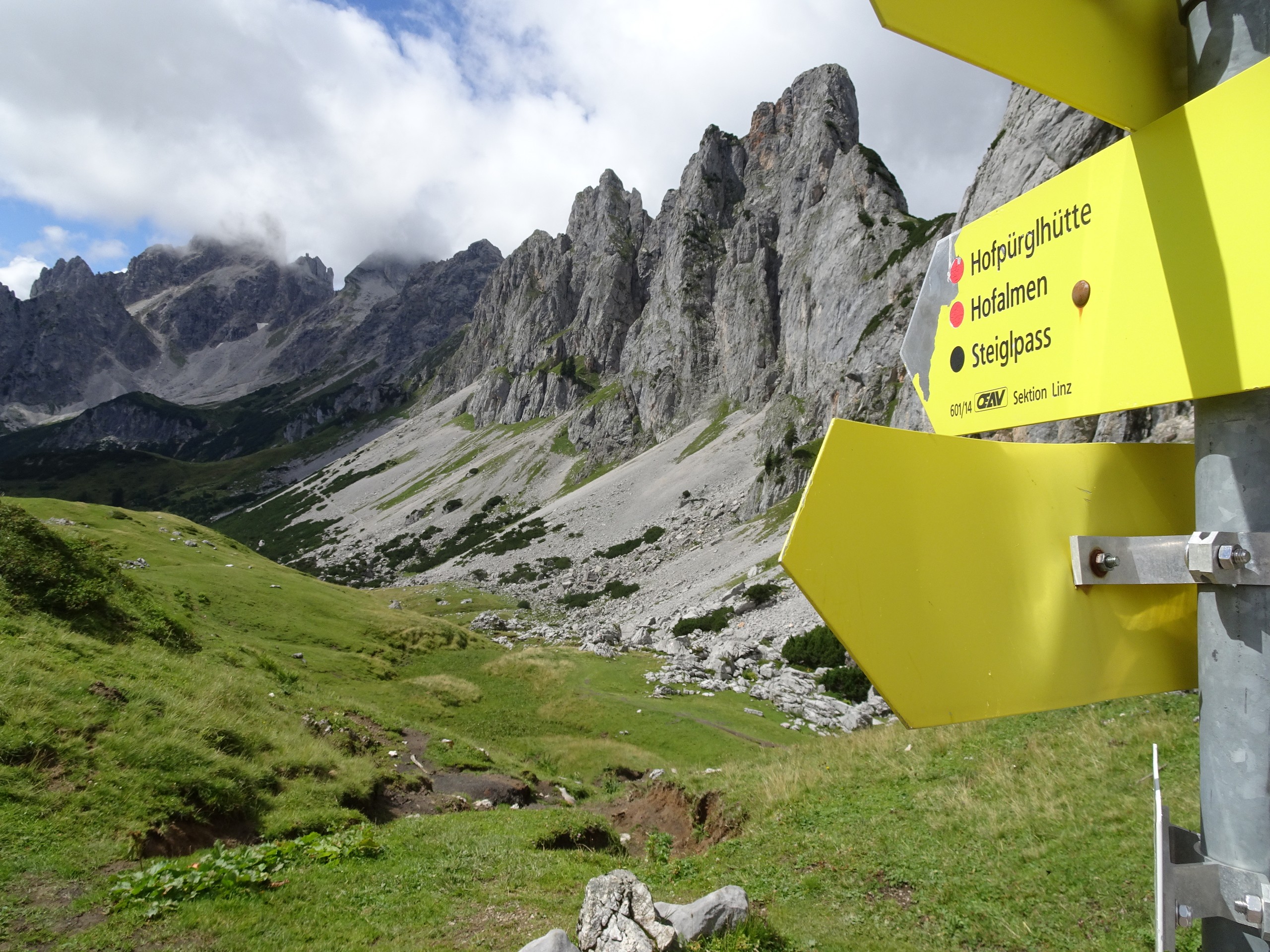 Dachstein High Altitude Circular Path -28