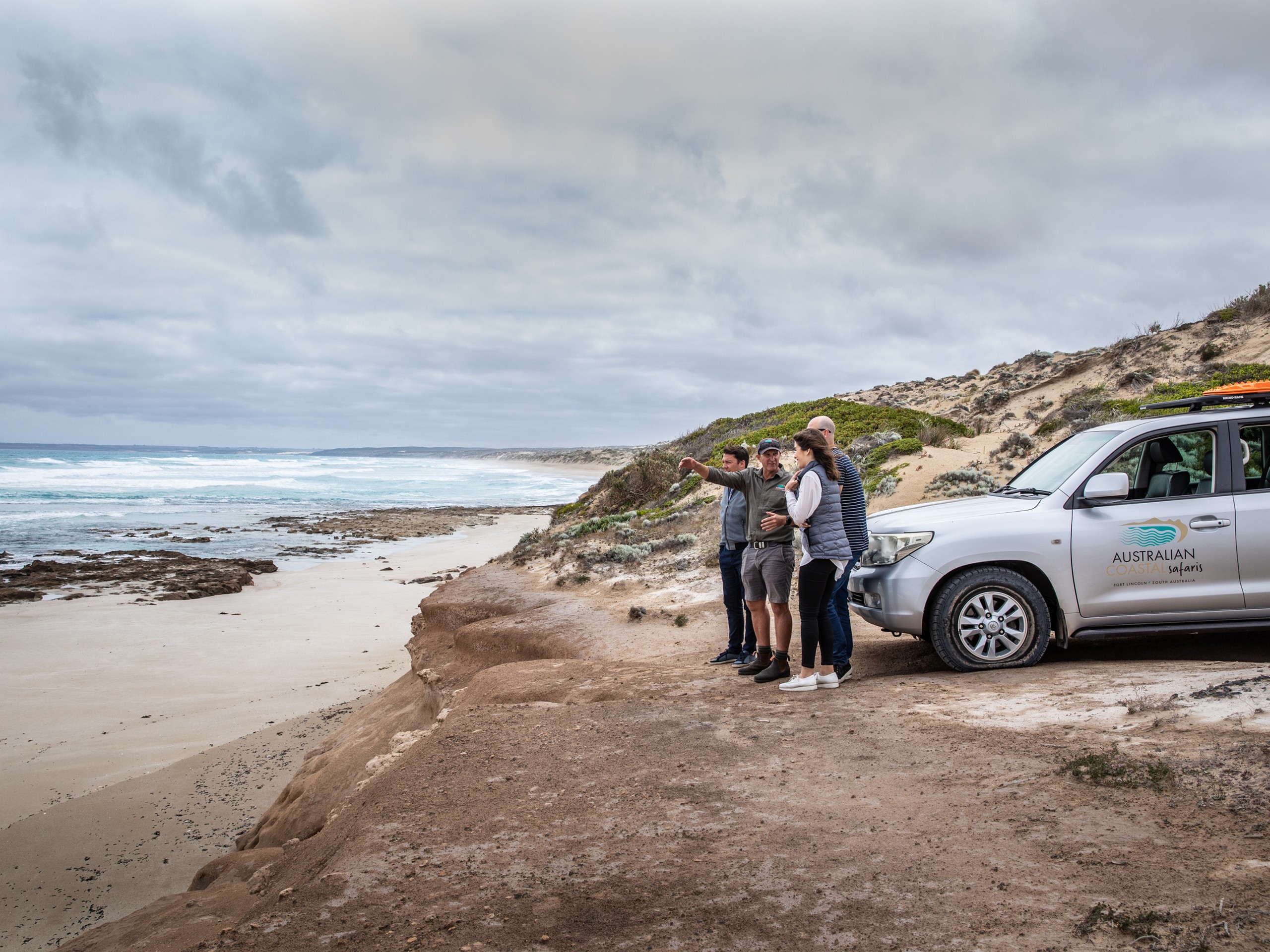Exploring the beautiful beaches of South Australia while on 4x4 excursionn