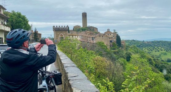 Southern Tuscany & Elba Guided E-Bike Tour