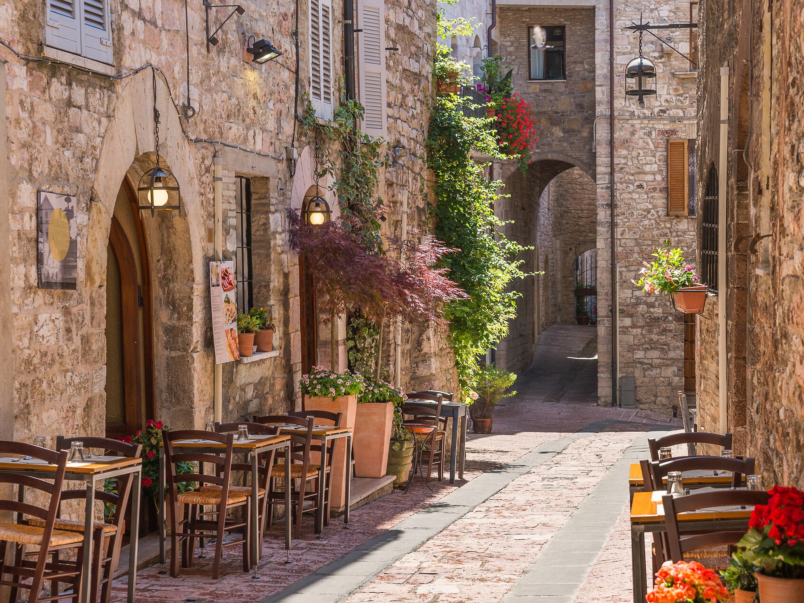 Small streets in Tuscanian town