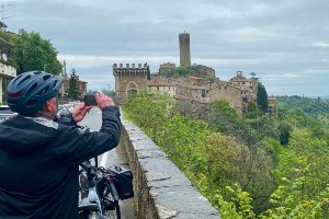 Southern Tuscany & Elba Guided E-Bike Tour